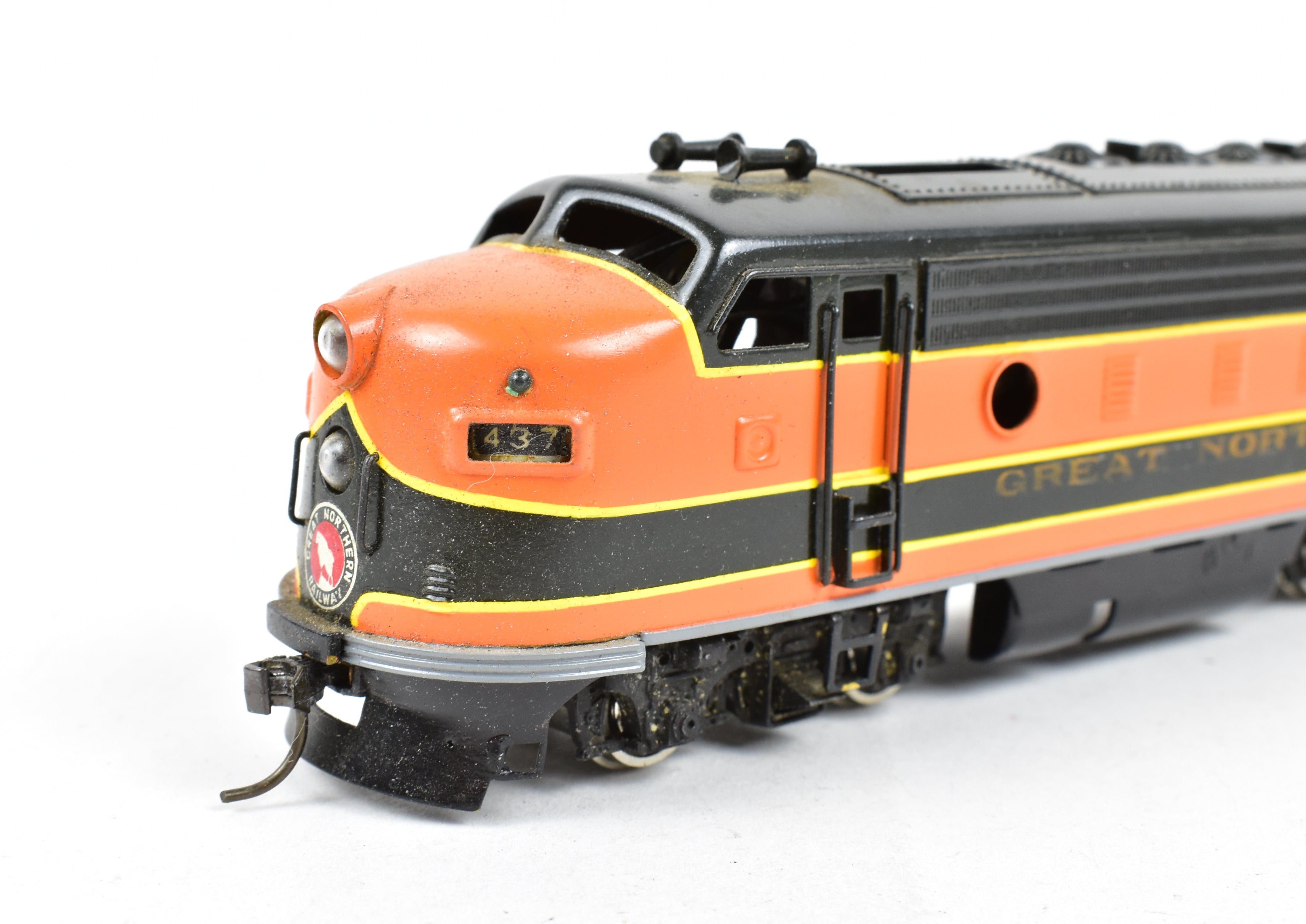 HO Scale Brass Model Train - Tenshodo GN Great Northern EMD F9 A/B Pair Factory - Painted Railway Set