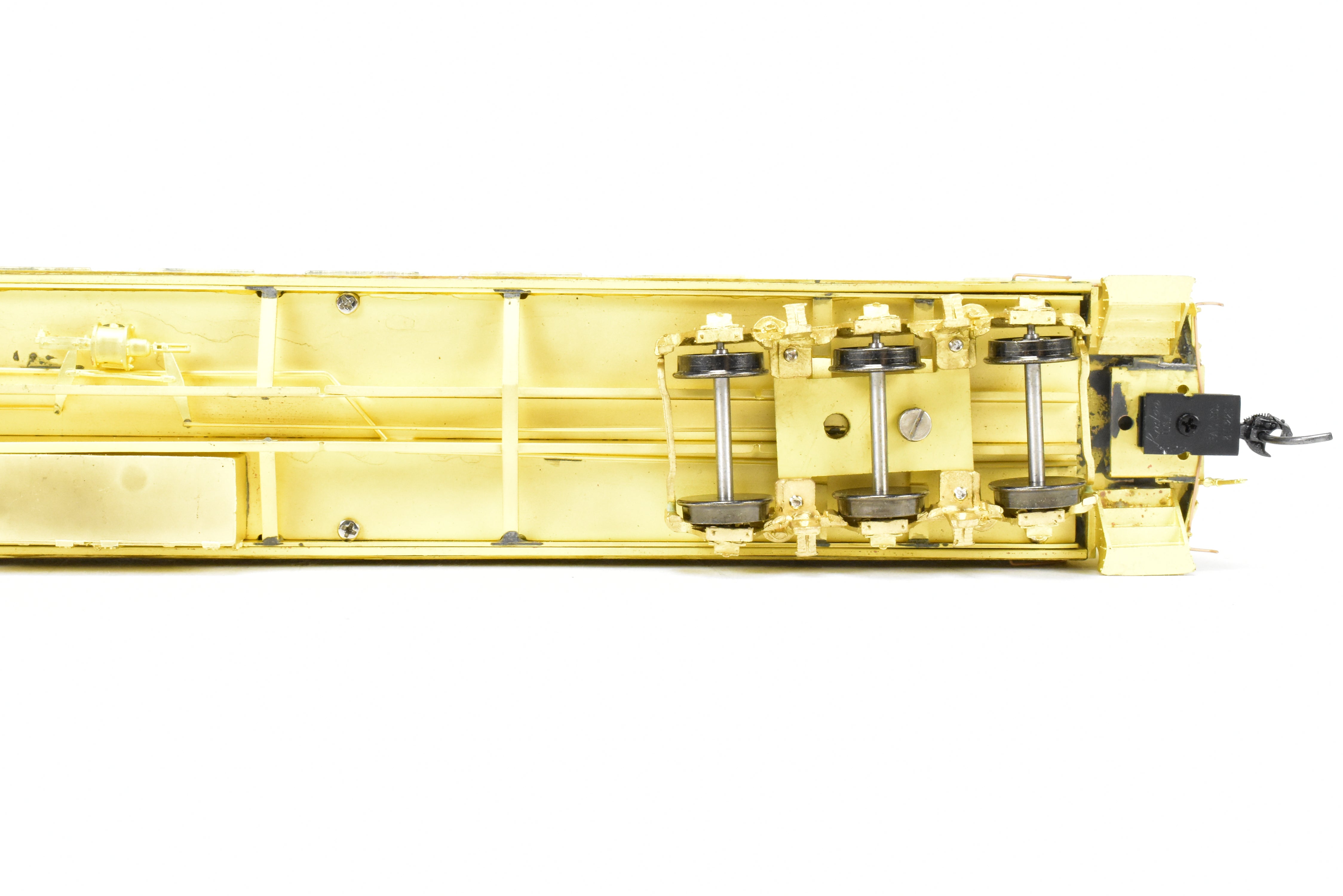 HO Scale Brass Pecos River ATSF - Santa Fe Heavyweight Combine Car #2410 (Wrong Box)