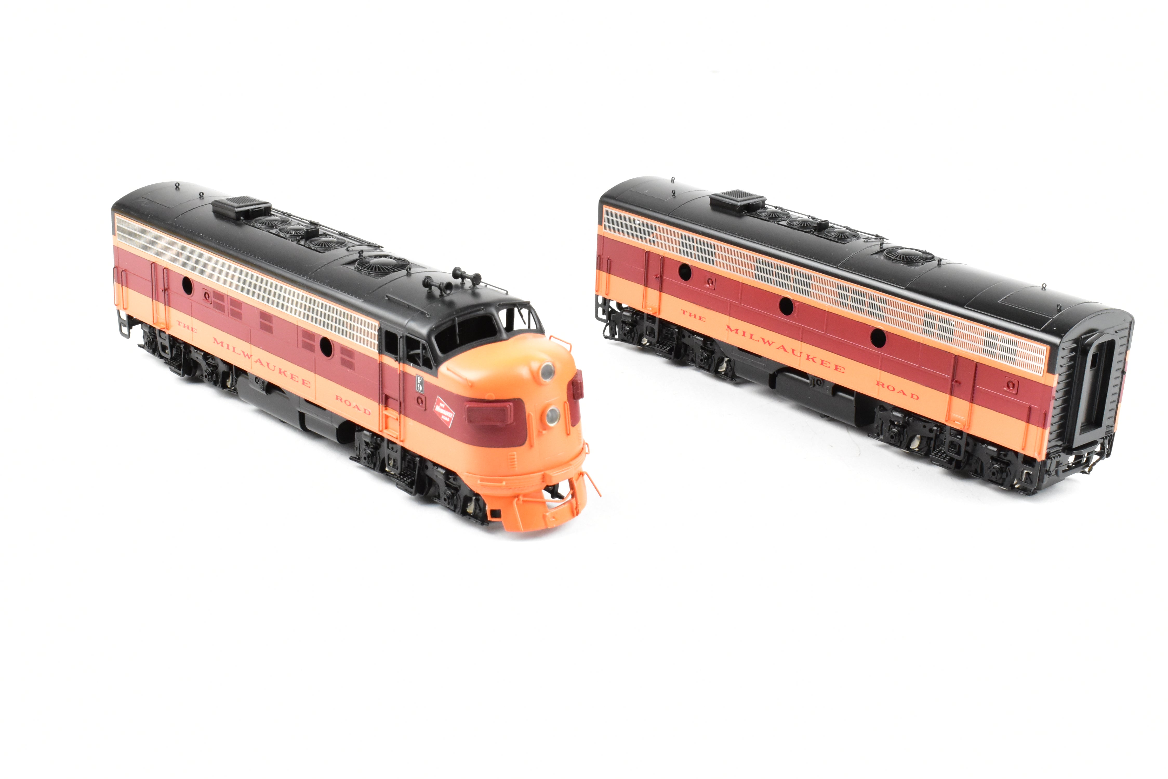 HO Scale Brass Milwaukee Road EMD F9A/F9B Lettered But Un - numbered Models