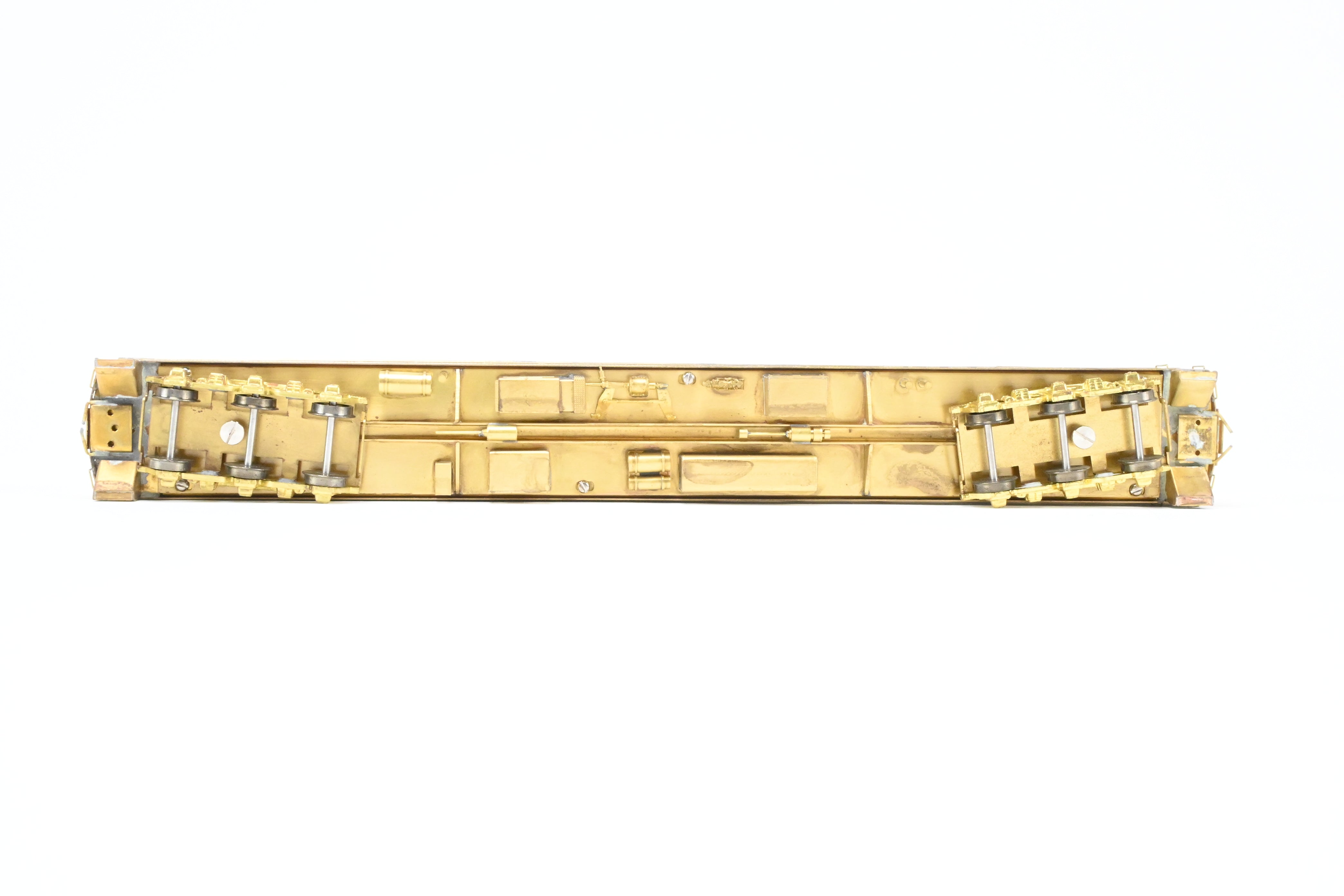 HO Scale Brass Soho 10-Section Lounge Observation Car - Mt. Hood Version
