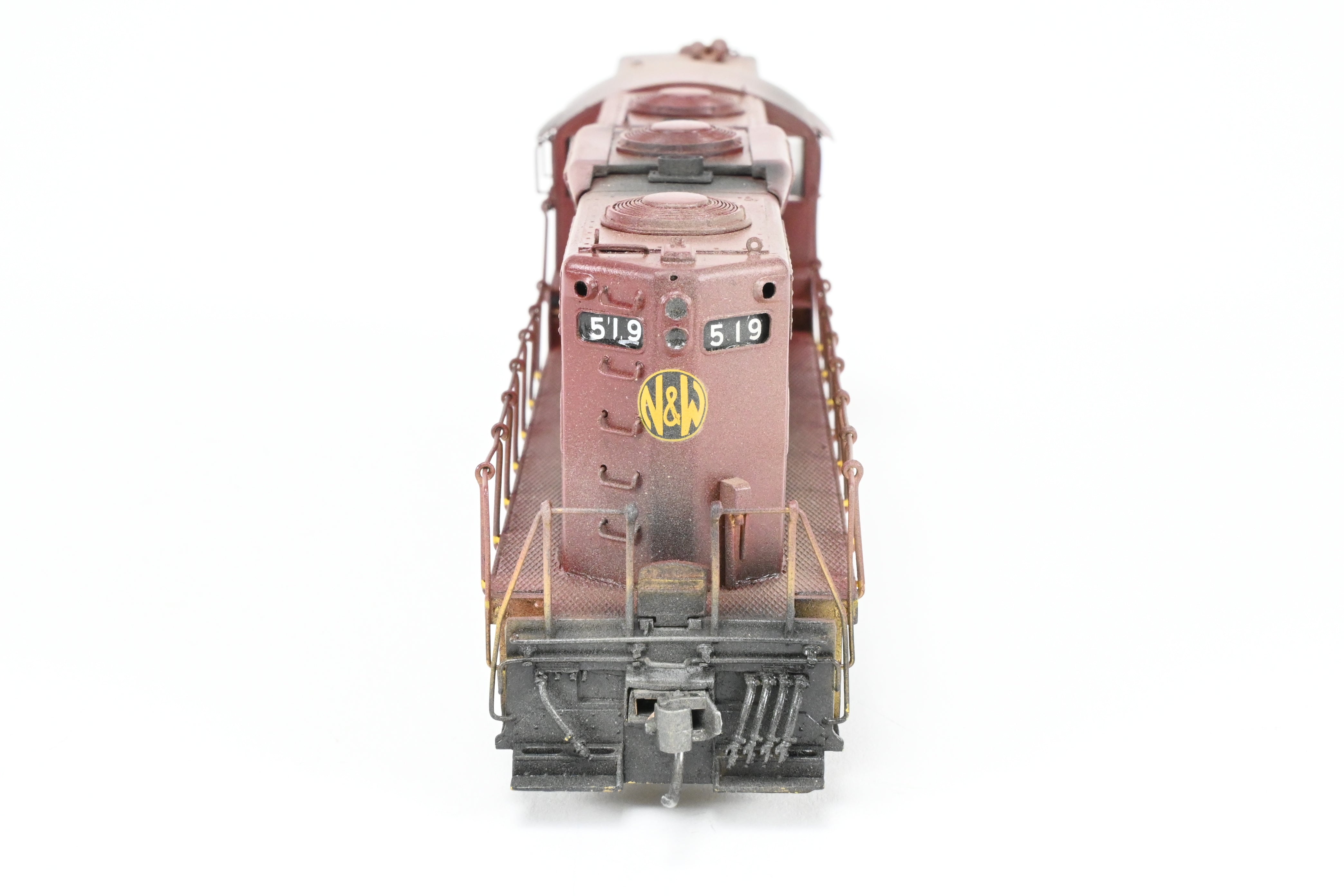 HO Scale Brass N&W Norfolk & Western EMD GP9 1750 HP Late Version with 48 Fans & Brakes