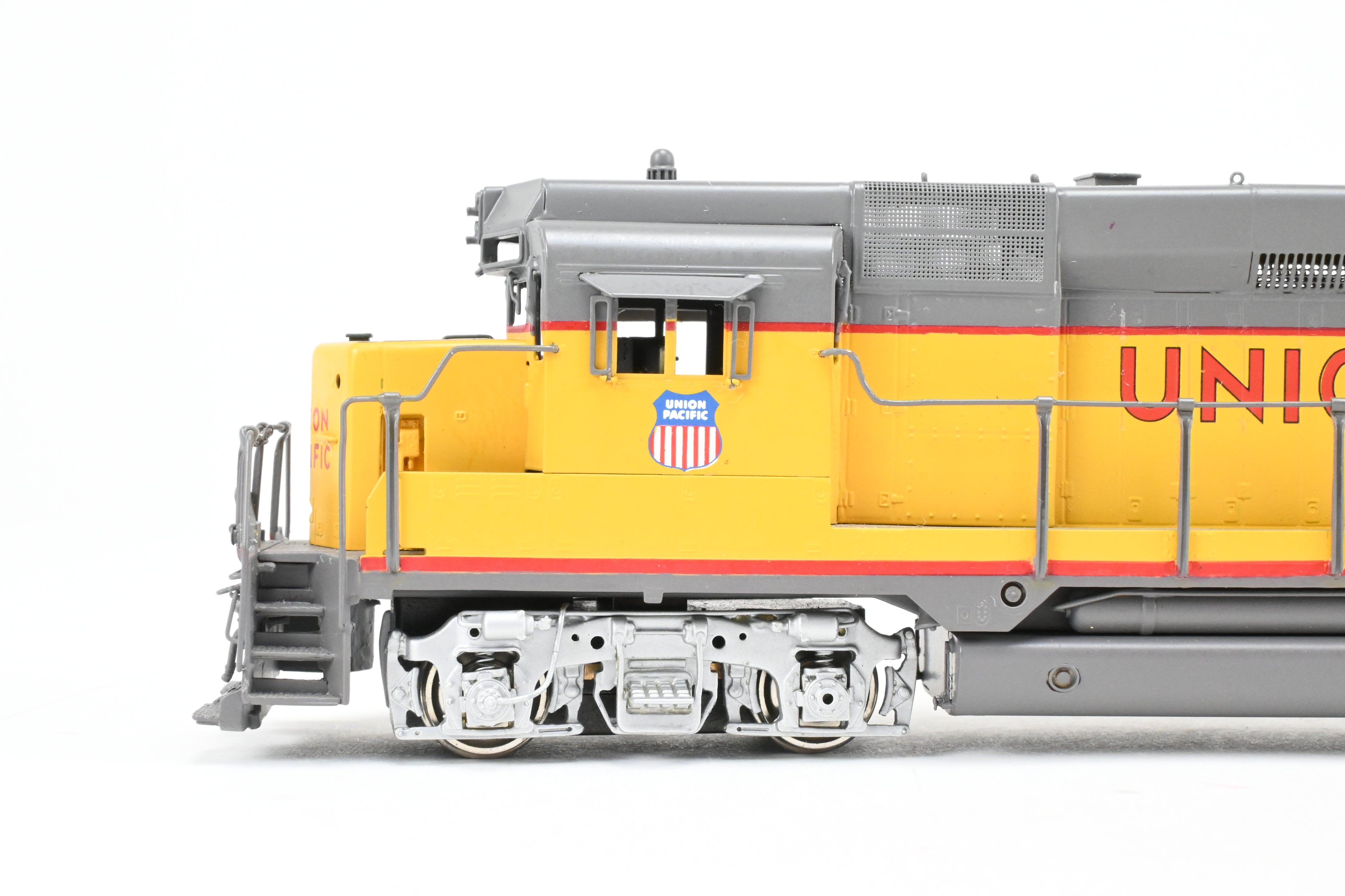 HO Scale Brass Union Pacific EMD GP30 2250 HP Low Hood Model