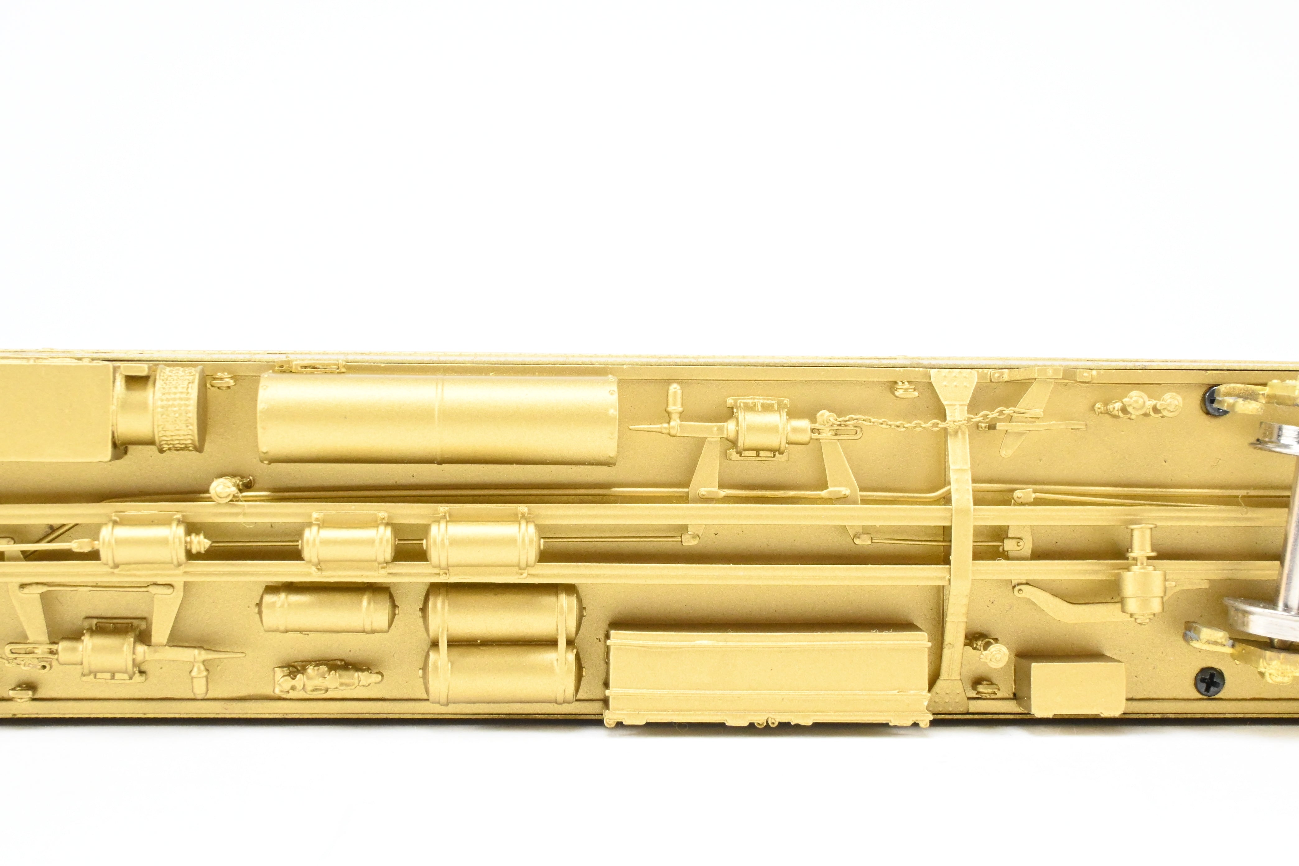 HO Scale Brass Oriental Limited Edition Various Roads Pullman Heavyweight 10 - Section 1 - Drawing Room 2 - Compartment Sleeper with Mechanical Air - Conditioning
