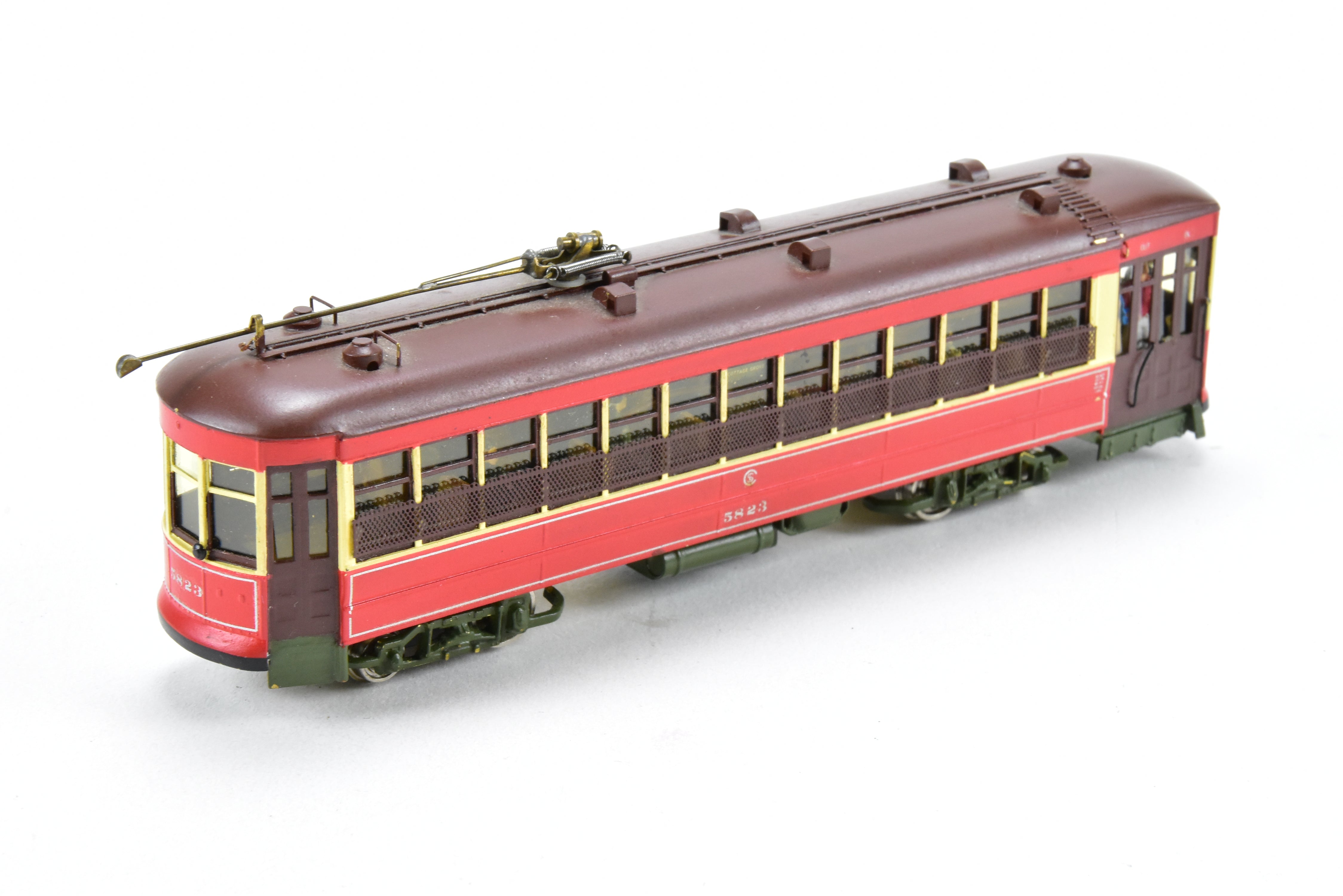 HO Scale Brass Model Train from MTS Imports - Chicago Surface Lines 5703 - 5827 Nearside Car C/P with Added Interior Details, Custom - Painted Unit #5823 in CSL's Creme and Red Colors, Incorrect Box Included