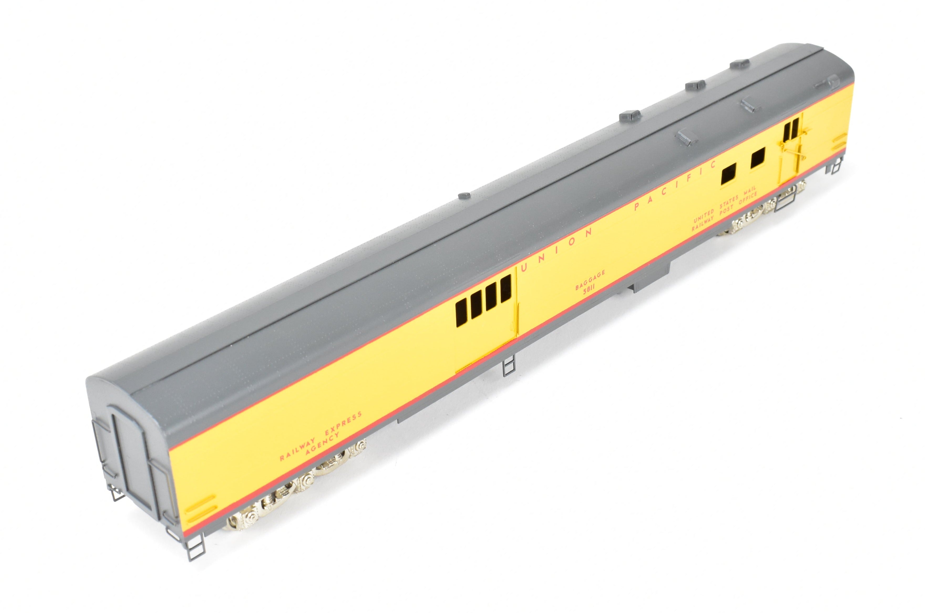 High - Quality HO Scale Brass Baggage RPO CP Model of Union Pacific ACF 1949 #5811 by S. Soho & Co.