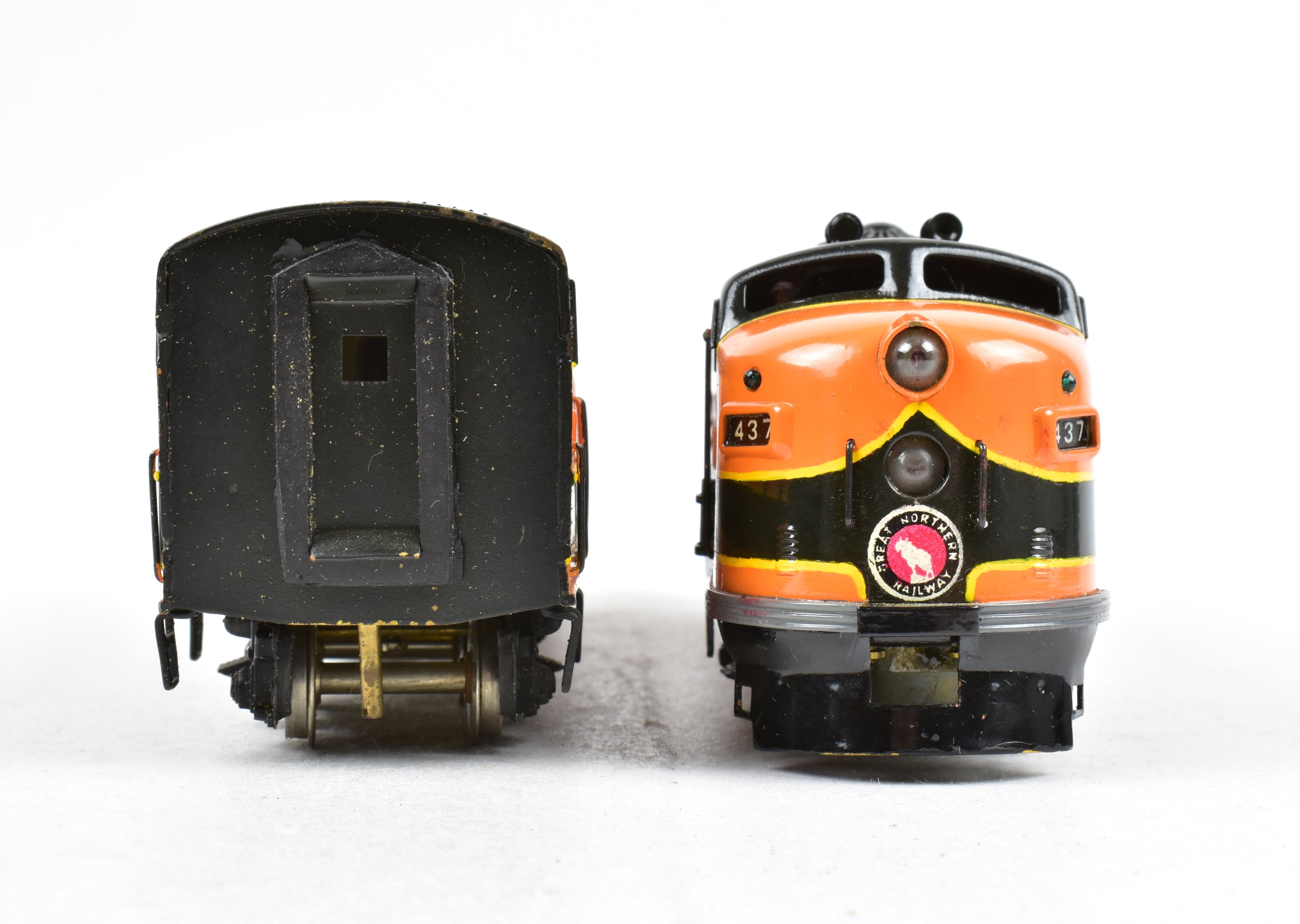 HO Scale Brass Tenshodo Great Northern F7 A/B Pair Factory-Painted Models