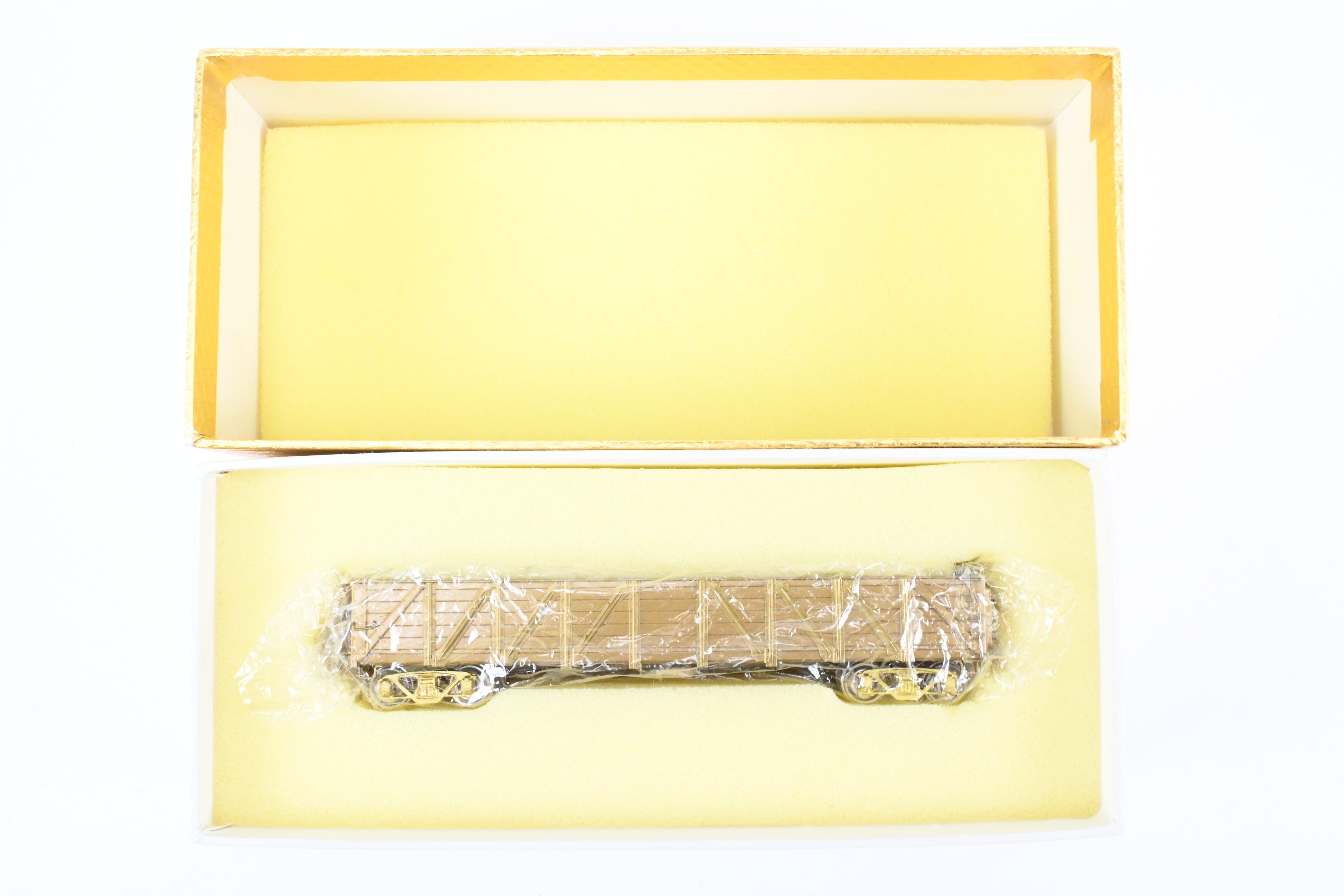 HO Brass Oriental Limited - USRA 40' Composite Drop - Bottom Gondola, 1982 Imported Model