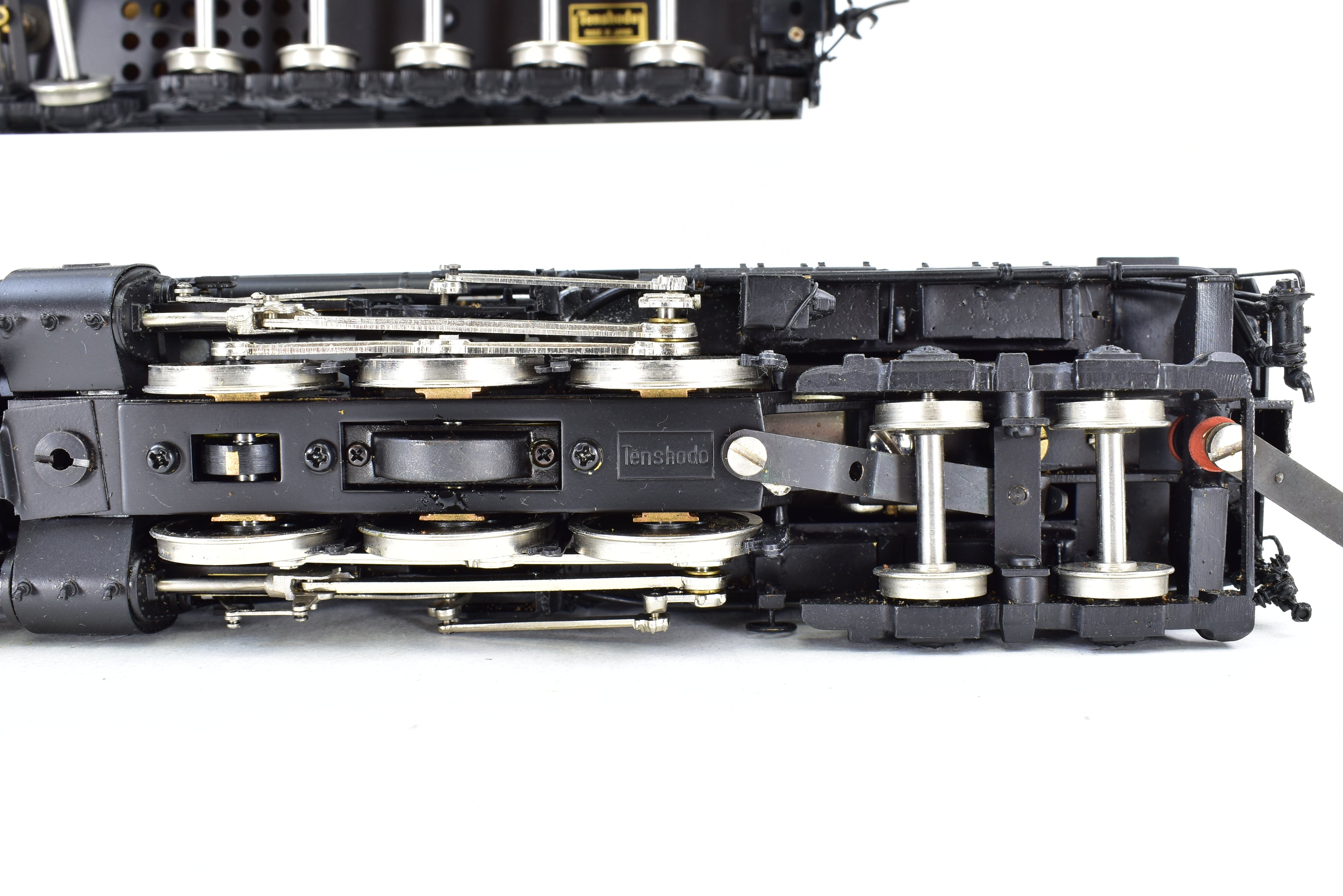 High - Quality HO Scale Brass PFM - Tenshodo Union Pacific 4 - 6 - 6 - 4 Challenger FP Model Train No. 3950