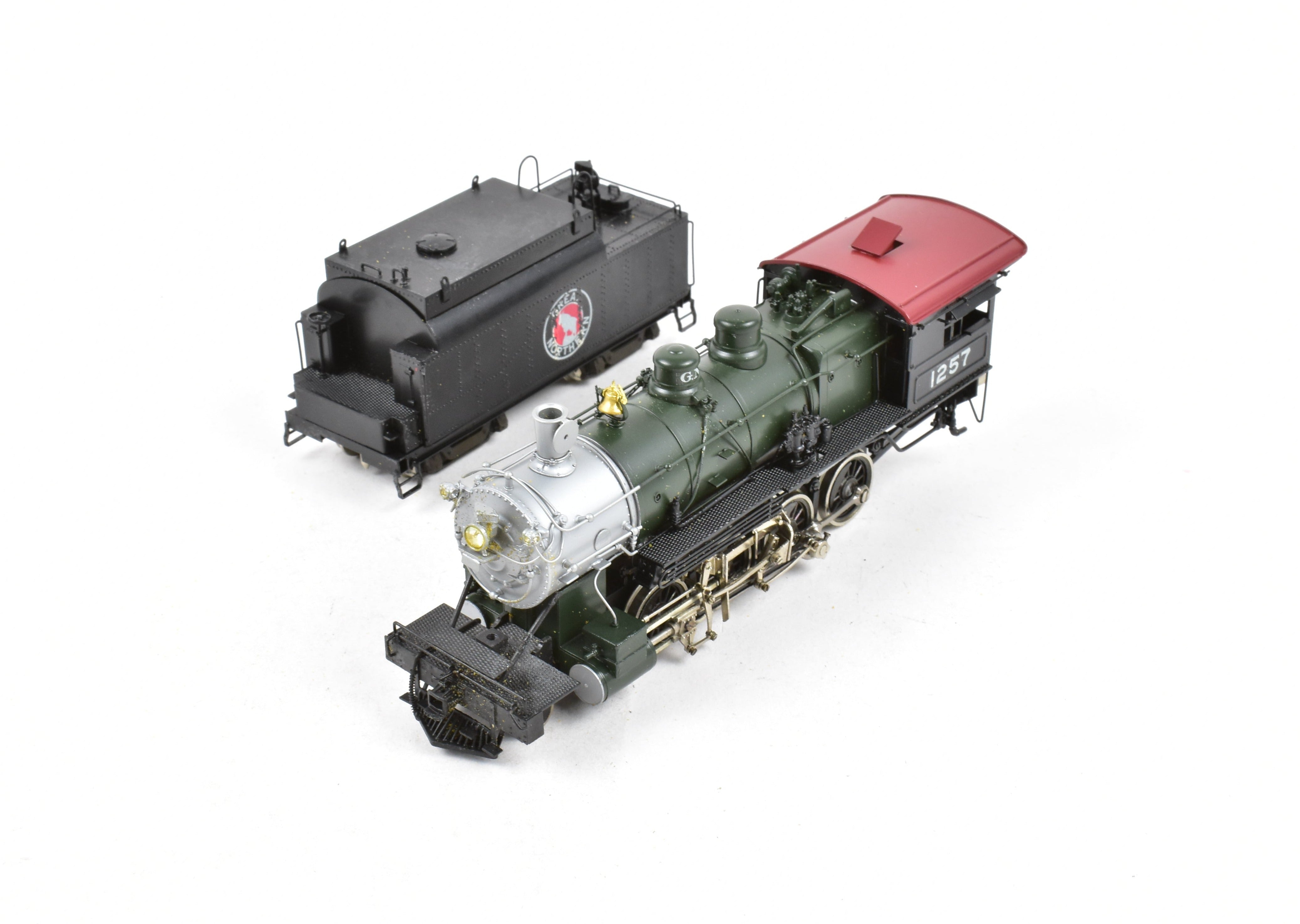 HO Scale Brass Model Train - PFM - Tenshodo GN Great Northern F8 Class 2-8-0 Factory Painted with Glacier Park Paint Scheme