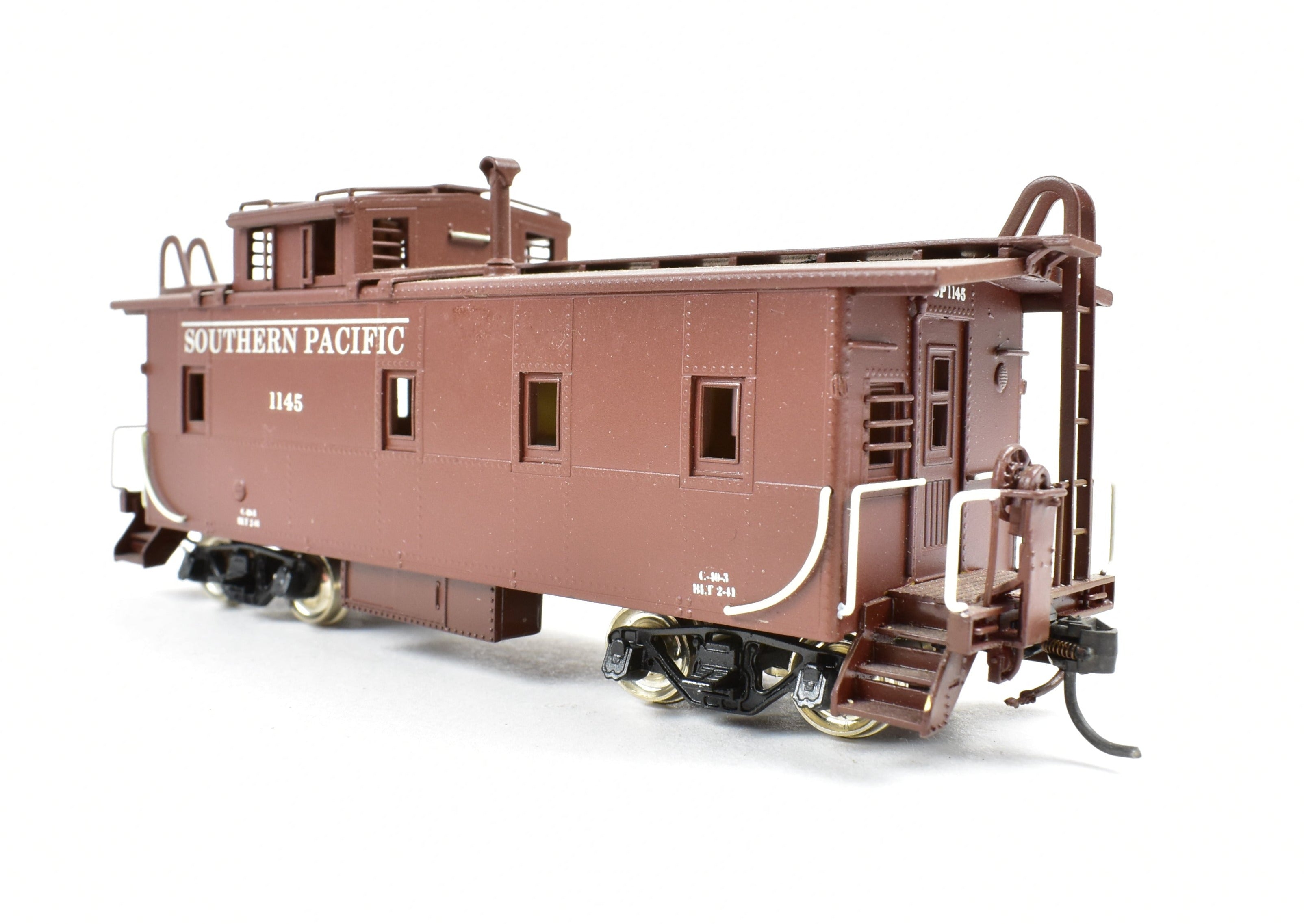 HO Scale Brass Pacific Fast Mail (PFM) SKI SP Southern Pacific Steam Era C - 40 - 3 Steel Caboose, Factory Painted with Road Number 1145