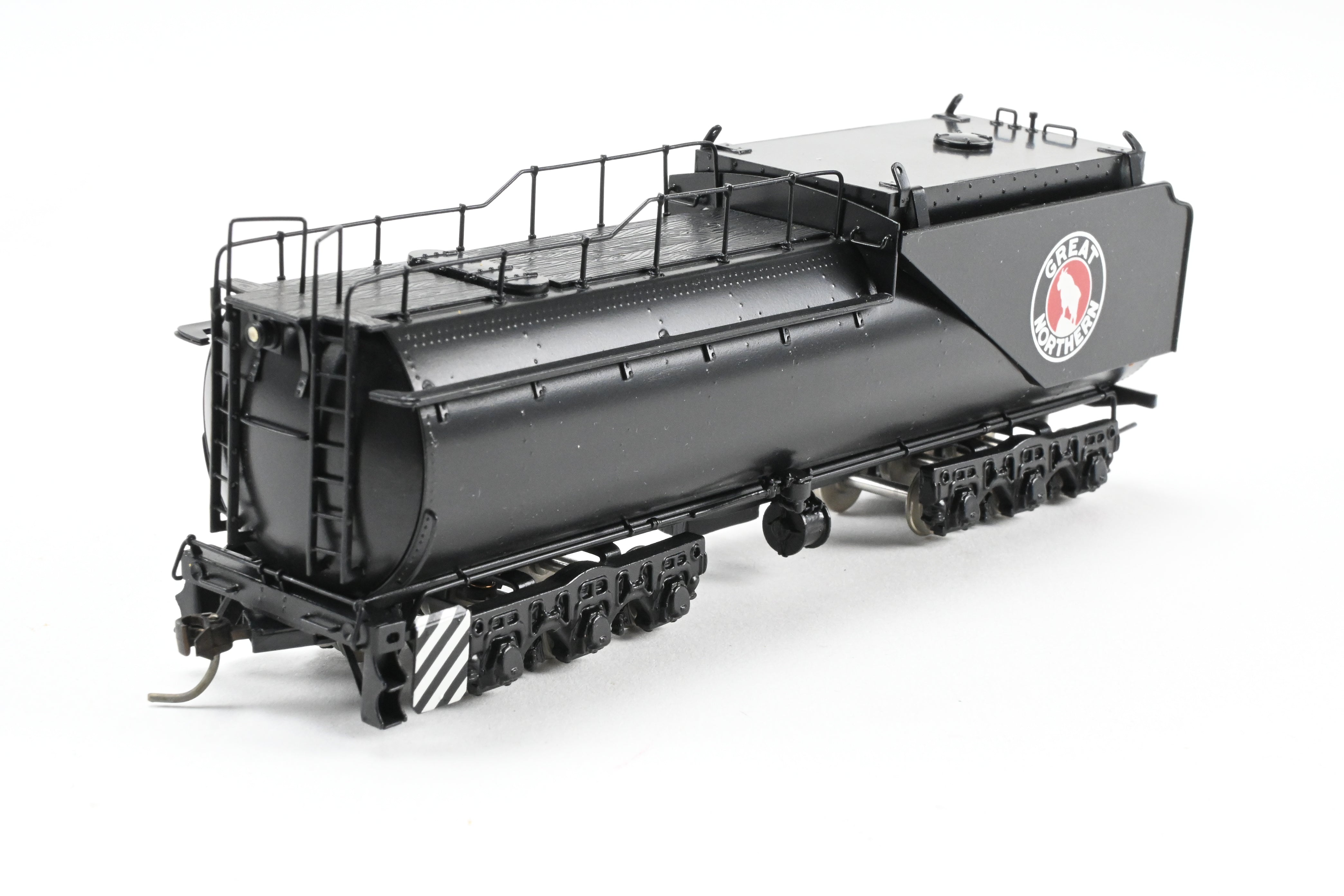 High - Quality HO Scale Brass PFM - Tenshodo GN Great Northern 2 - 8 - 8 - 2 Class R - 2 FP Model Train Engine, Road Number 2049, 1974 Run