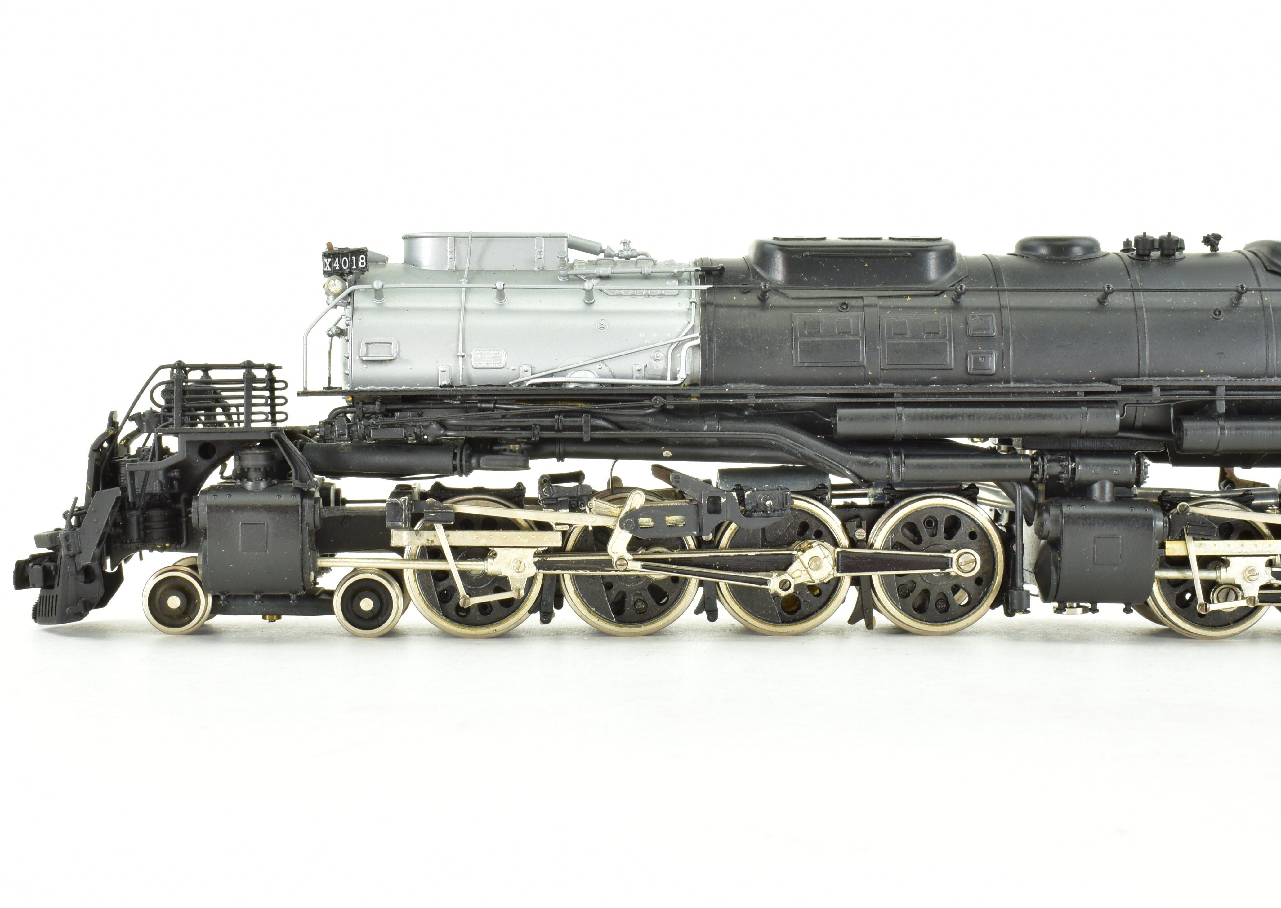 HO Scale Brass PFM - Tenshodo Union Pacific 4-8-8-4 Big Boy Crown Steam Locomotive with Signature Series Tender, Model No. 4018 from the 1969 Run