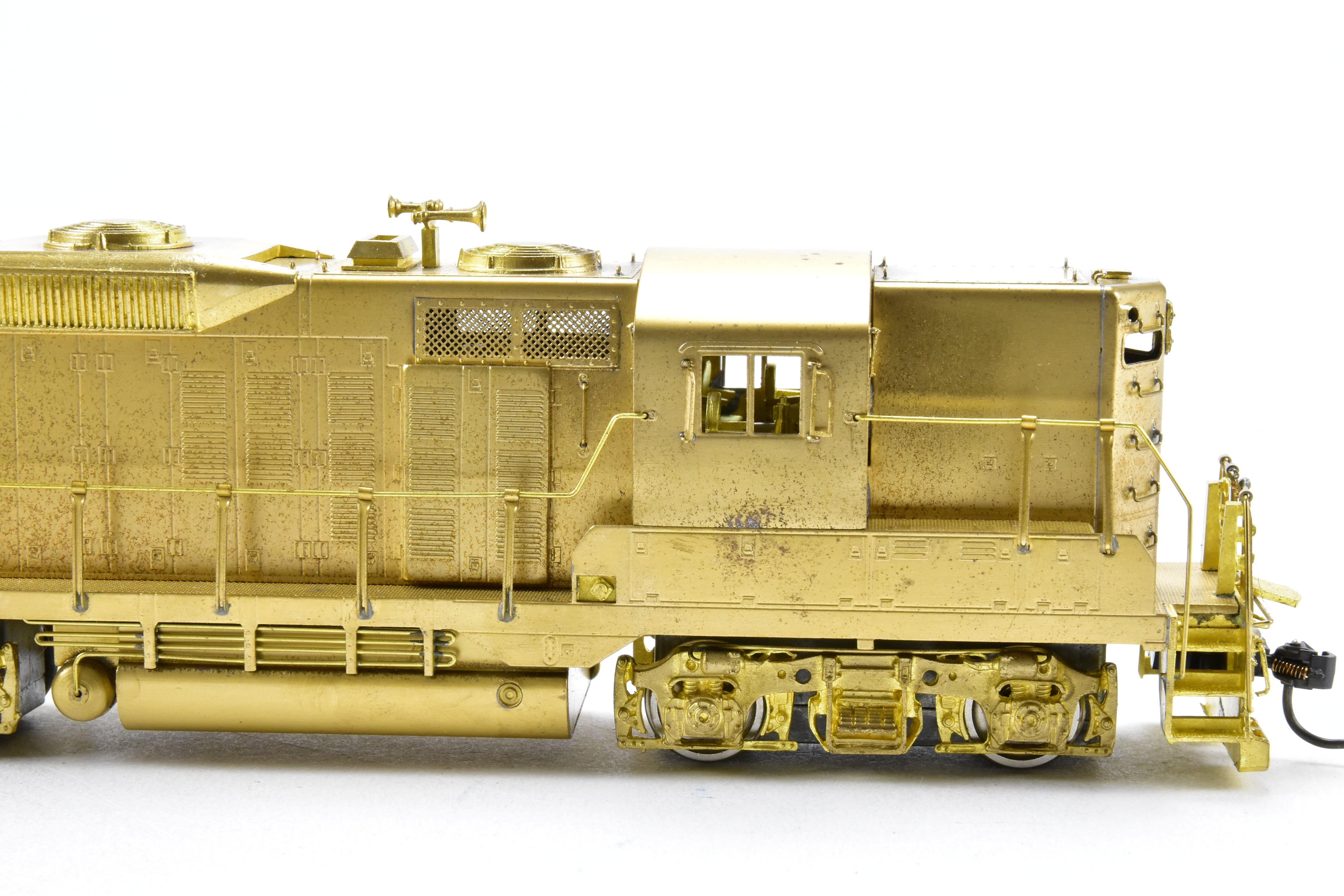 High - Quality HO Scale Brass Model of Oriental Limited Union Pacific EMD GP9 Locomotive with 1750 HP MA Version