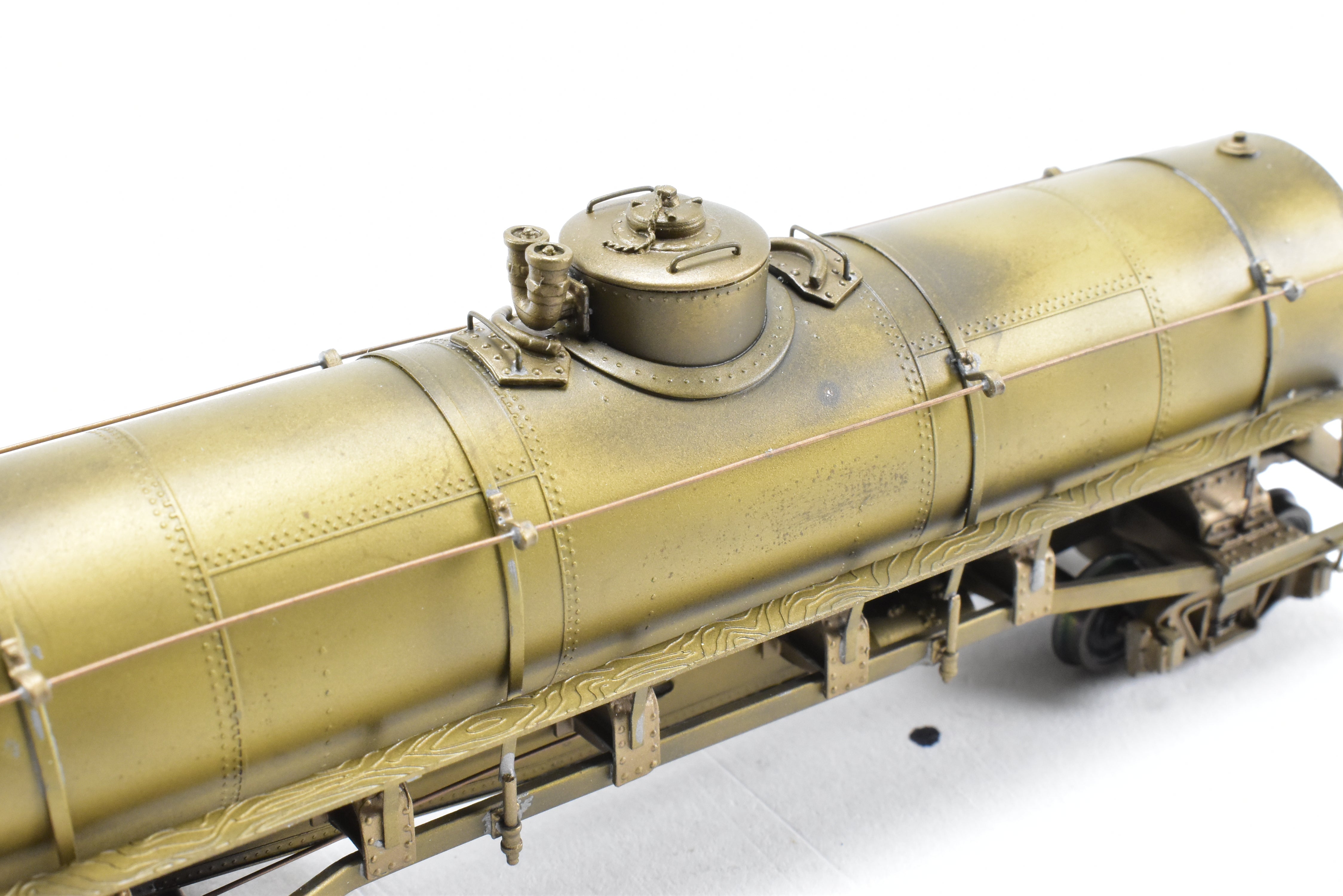 1989 HO Brass Pecos River ATSF - Santa Fe 10,500 Gallon TK - H Tank Car w/ Andrews Trucks