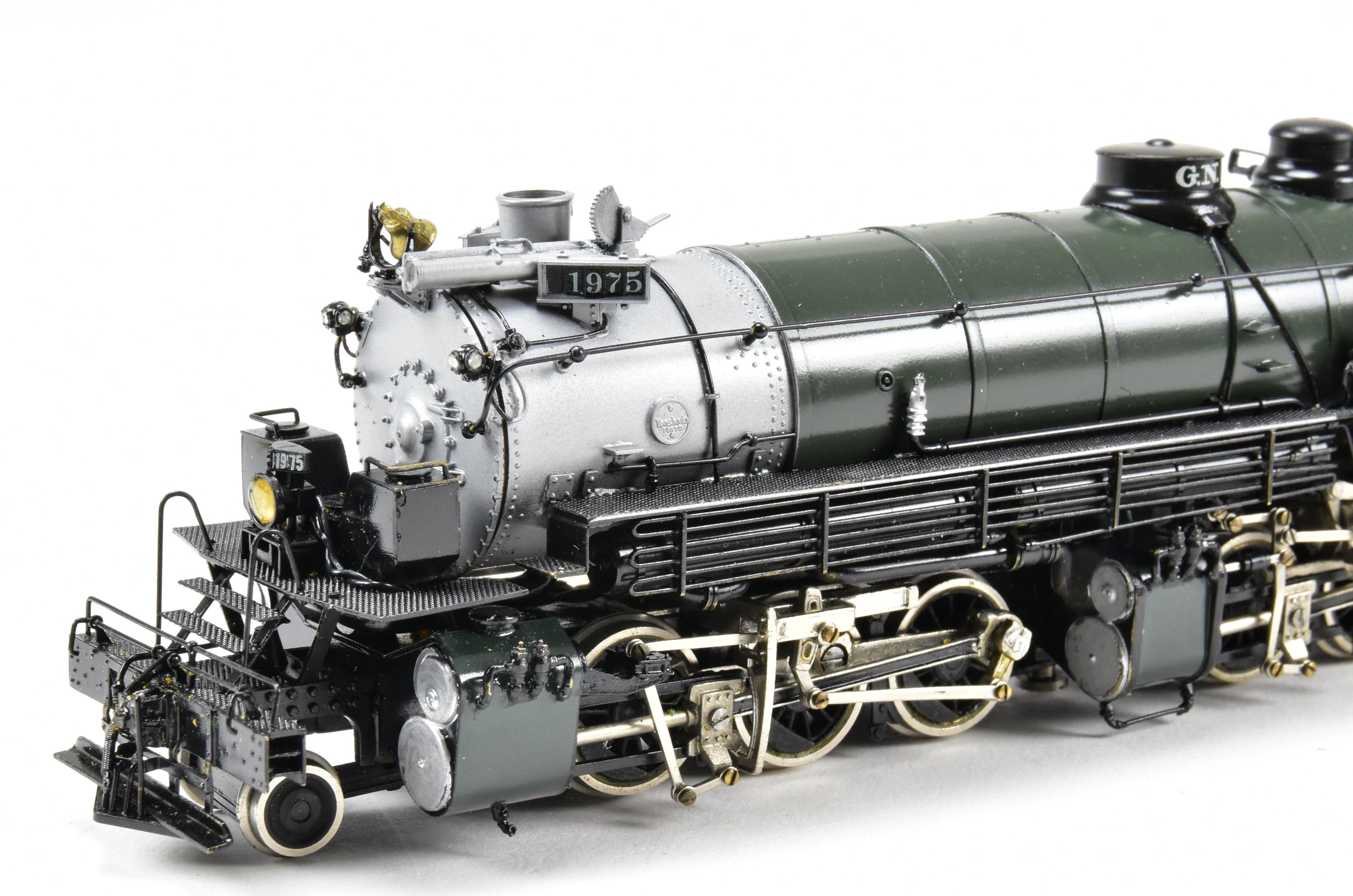 HO Scale Brass PFM - Tenshodo GN - Great Northern 2-6-8-0 Class M-2 Model Locomotive 1964 Run with Can Motor Upgrade and Professional Paint Job No. 1975