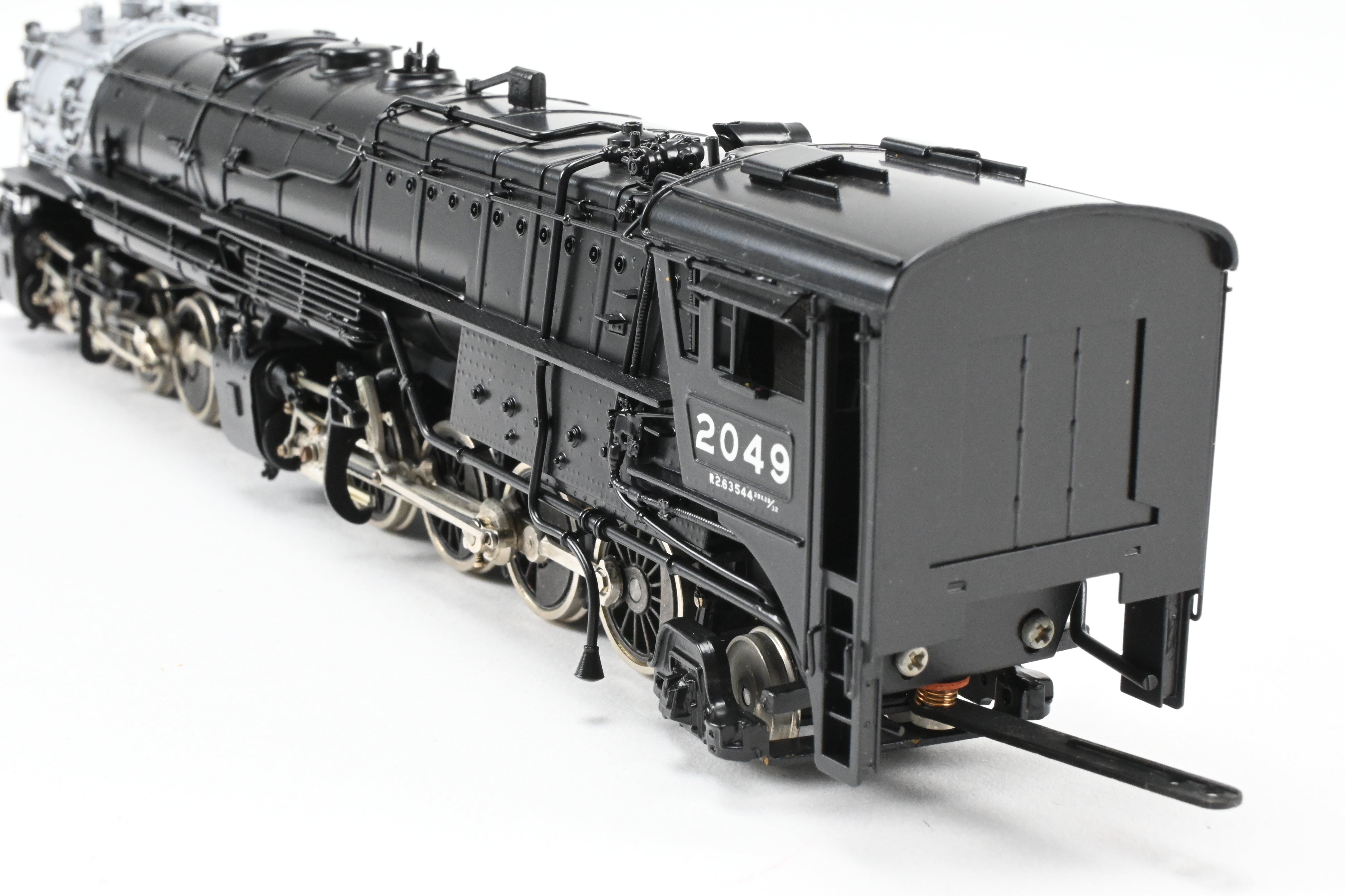 High - Quality HO Scale Brass PFM - Tenshodo GN Great Northern 2 - 8 - 8 - 2 Class R - 2 FP Model Train Engine, Road Number 2049, 1974 Run