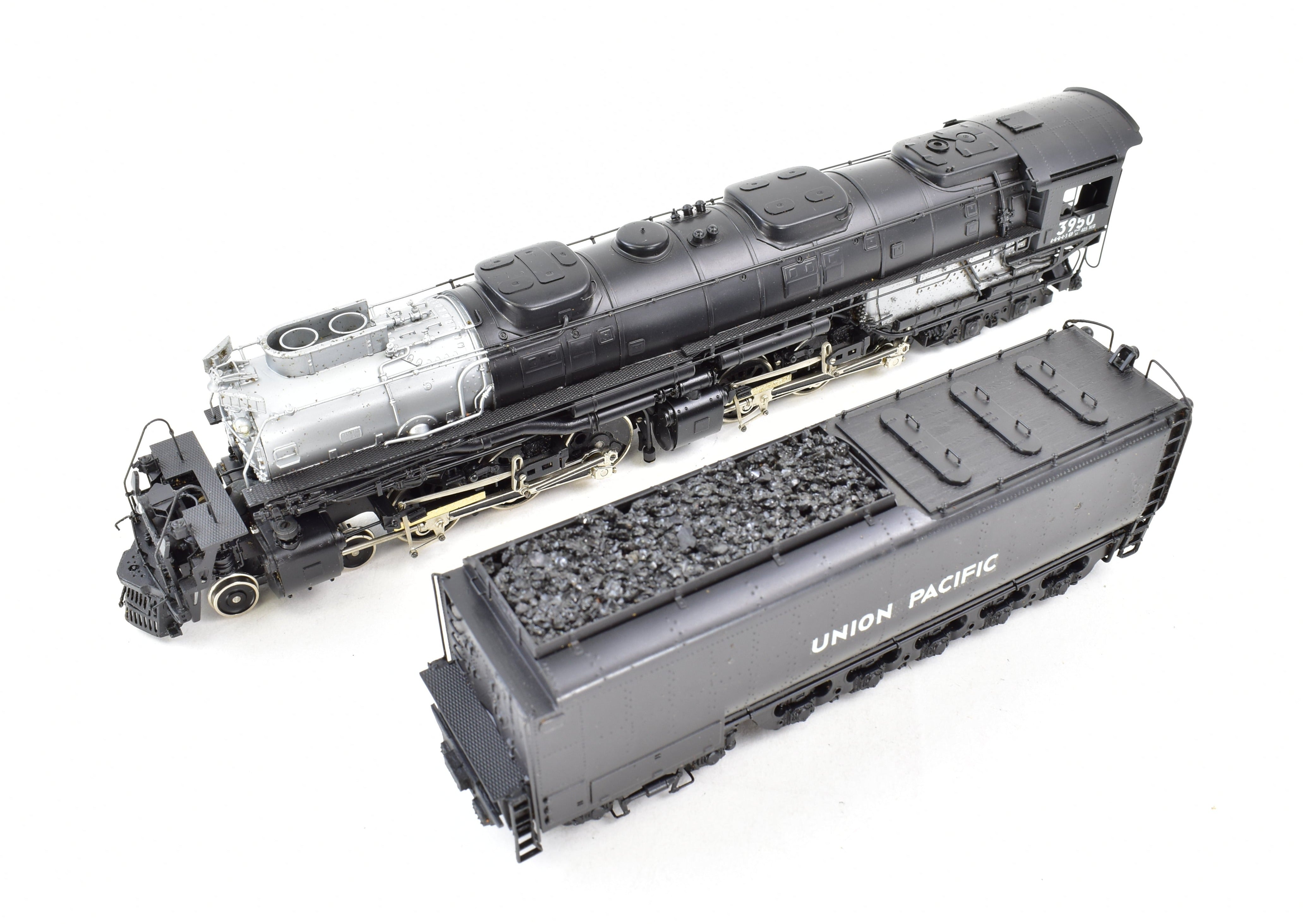 HO Scale Brass PFM - Tenshodo Union Pacific 4-6-6-4 Challenger 1975 Crown Steam Locomotive Model