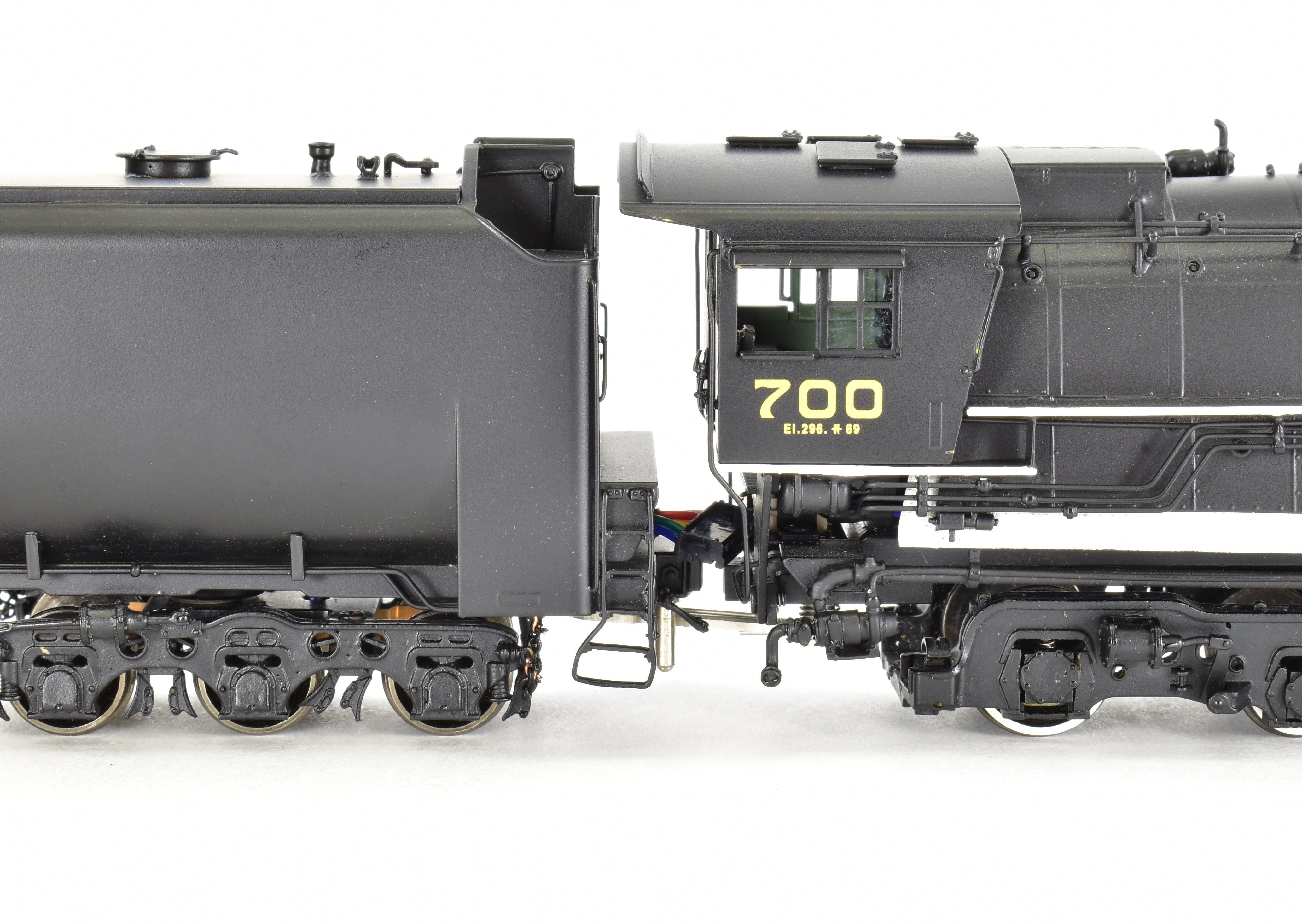 HO Scale Brass Sunset SP&S E-1 4-8-4 FP #700 with QSI DCC Sound, AS-IS