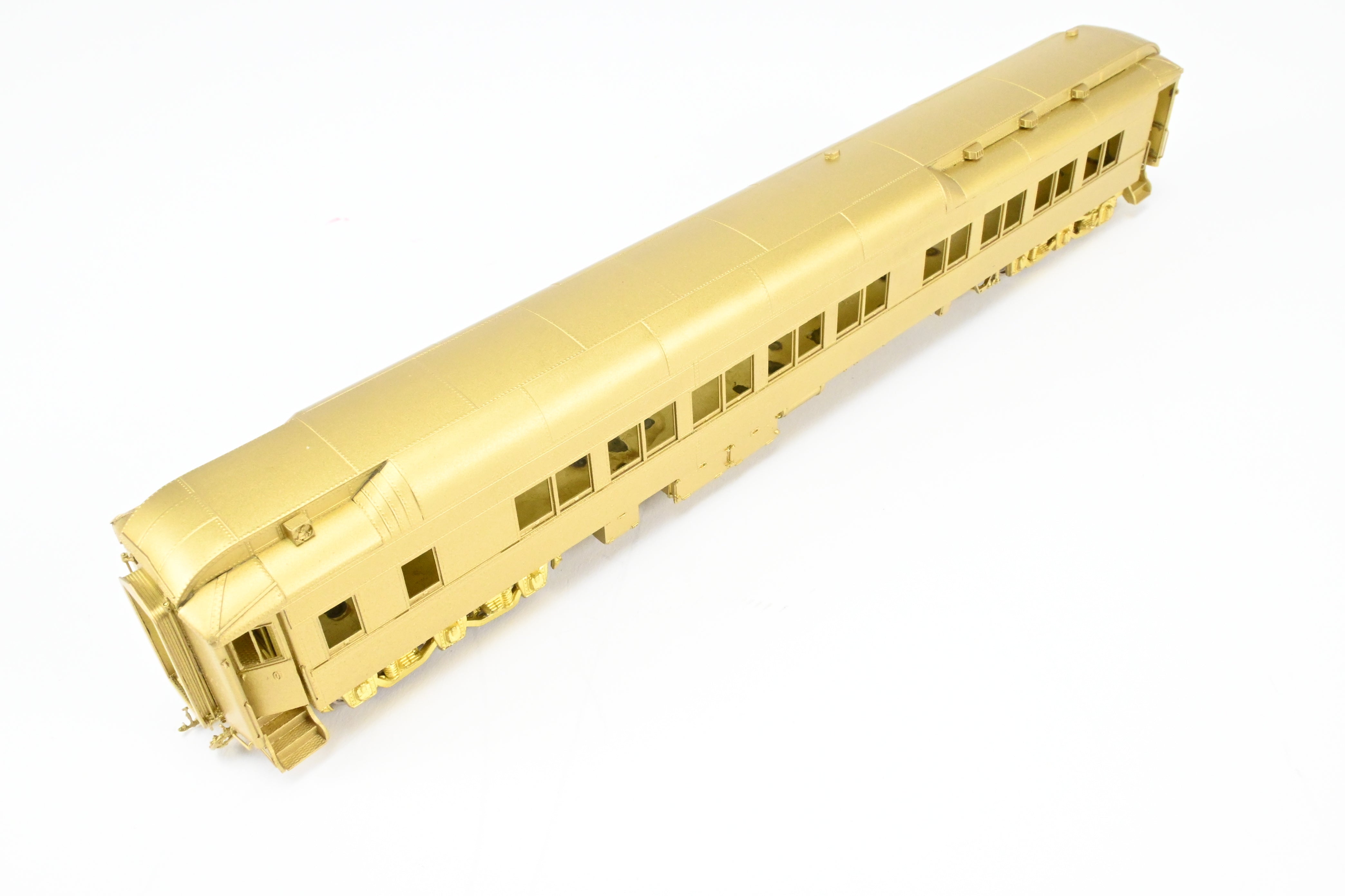 HO Scale Brass Oriental Limited Edition Various Roads Pullman Heavyweight 10 - Section 1 - Drawing Room 2 - Compartment Sleeper with Mechanical Air - Conditioning