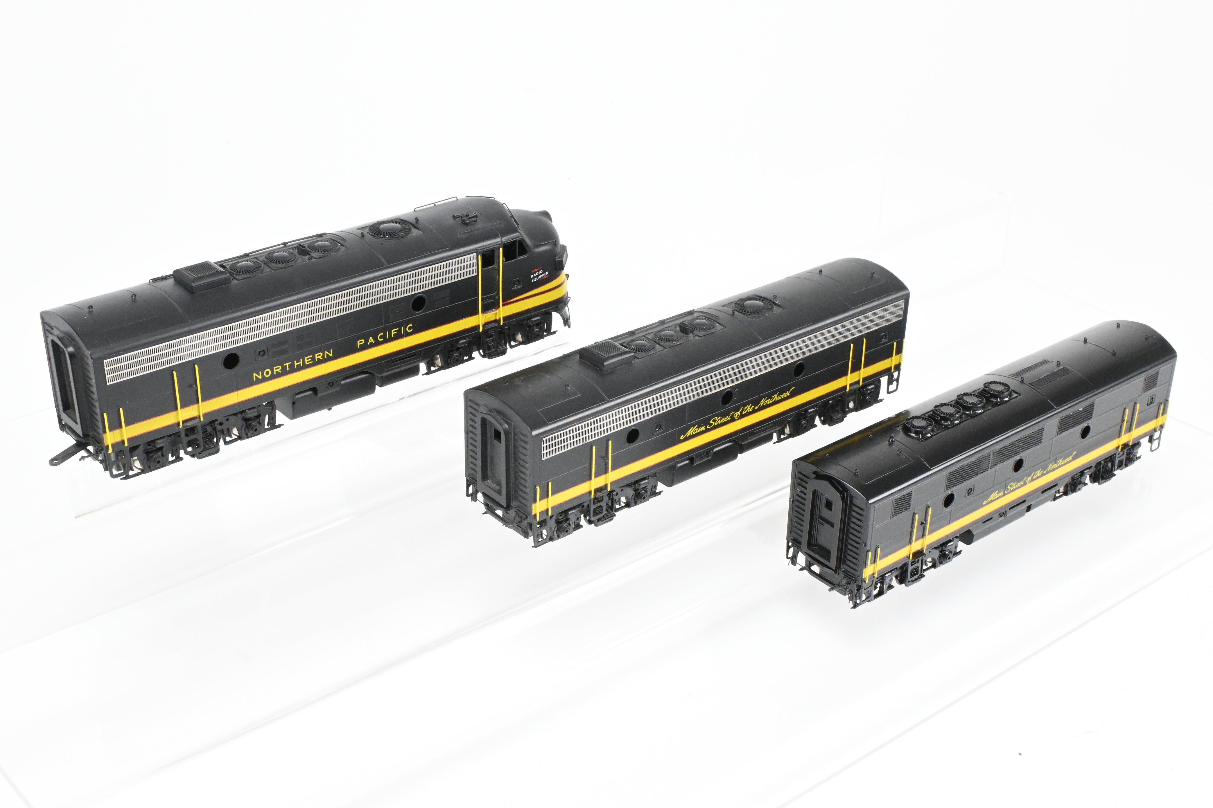 HO Scale Brass Model Train Set - Northern Pacific EMD F9A/F9B/F3B Set in Freight Scheme by Oriental Limited