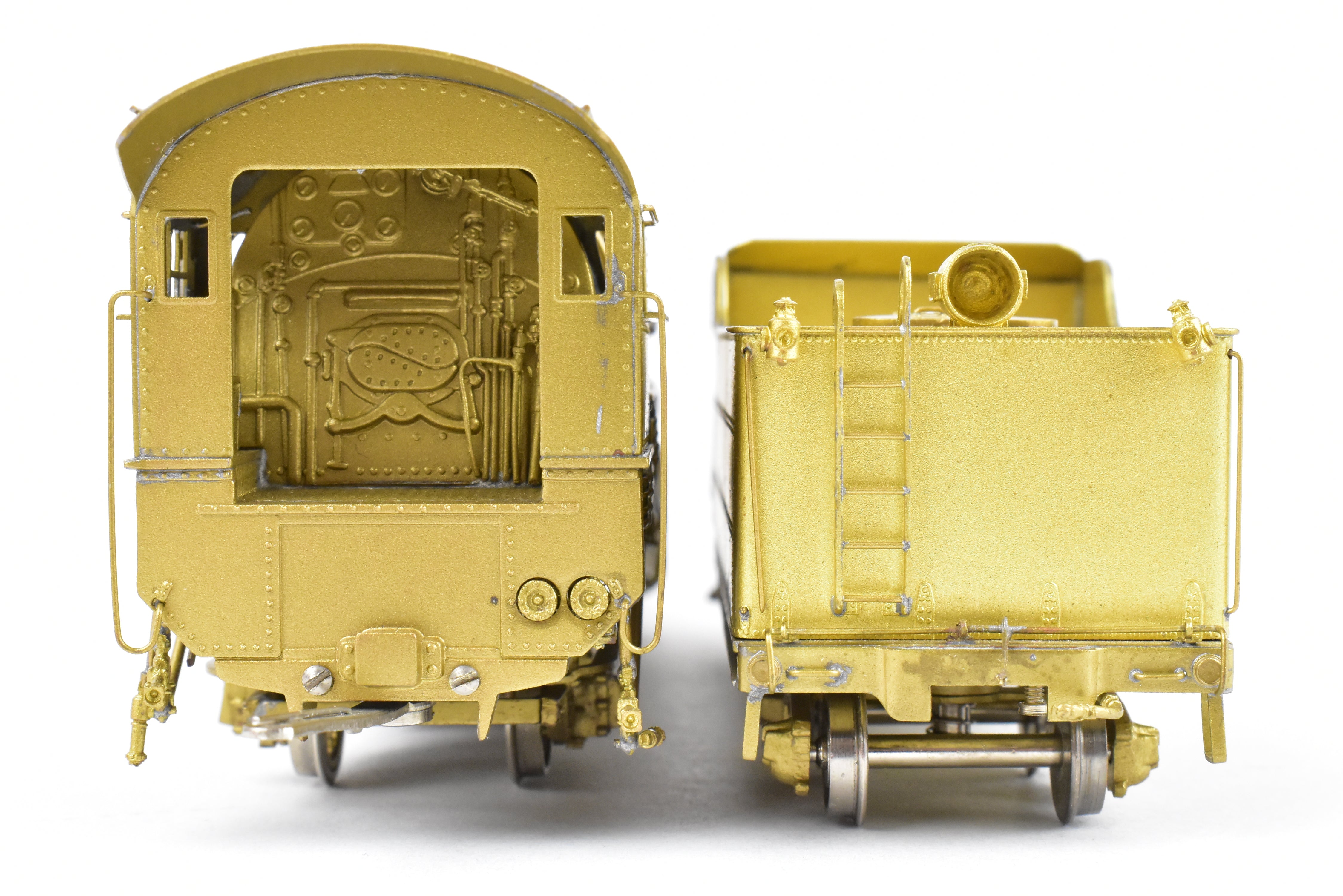 High - Quality HO Scale Brass Key Imports Model of United States Railway Administration (USRA) Various Roads Heavy 2 - 10 - 2 Steam Locomotive