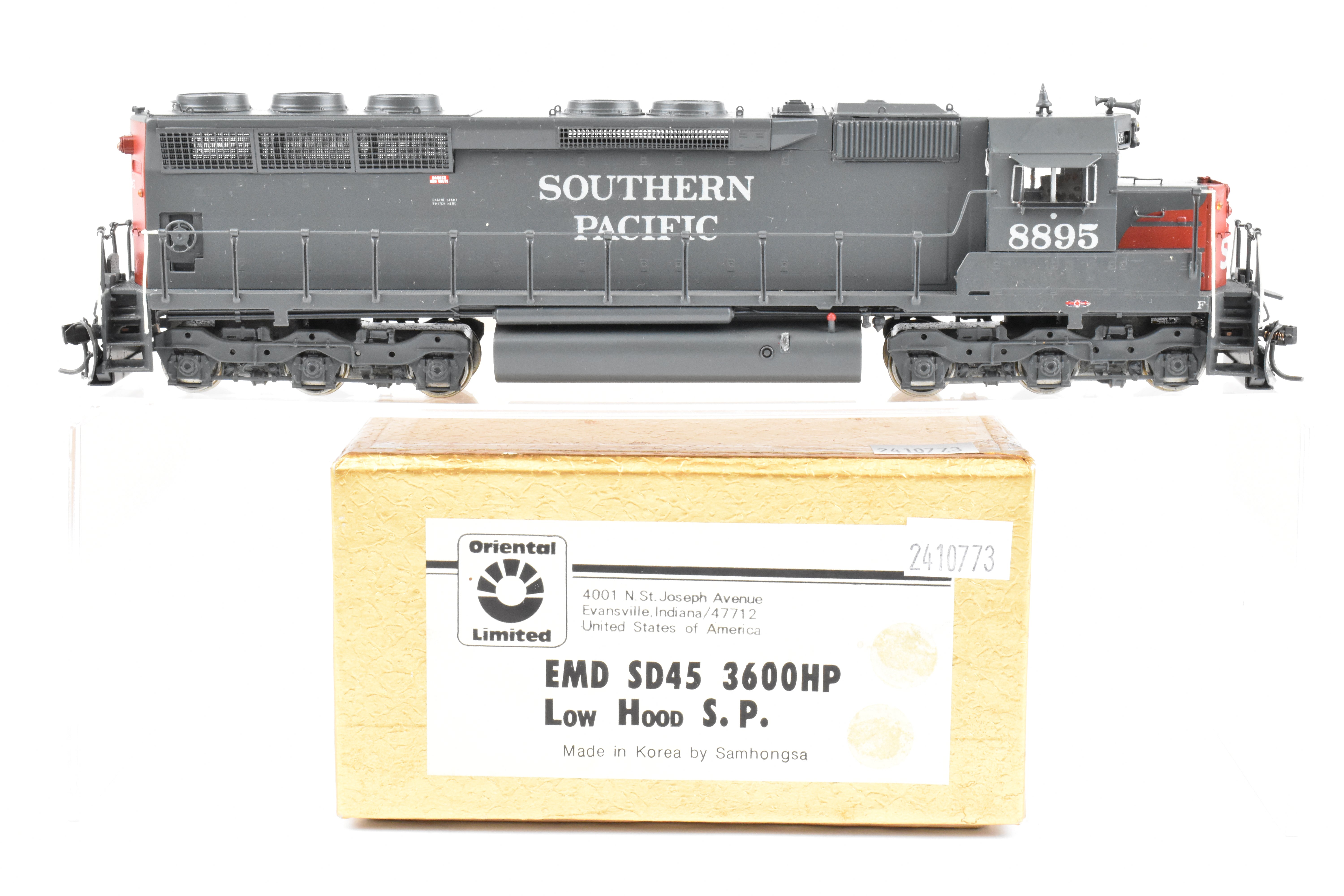 HO Scale Brass Southern Pacific EMD SD45 3600 HP Low Hood CP 8895 Model