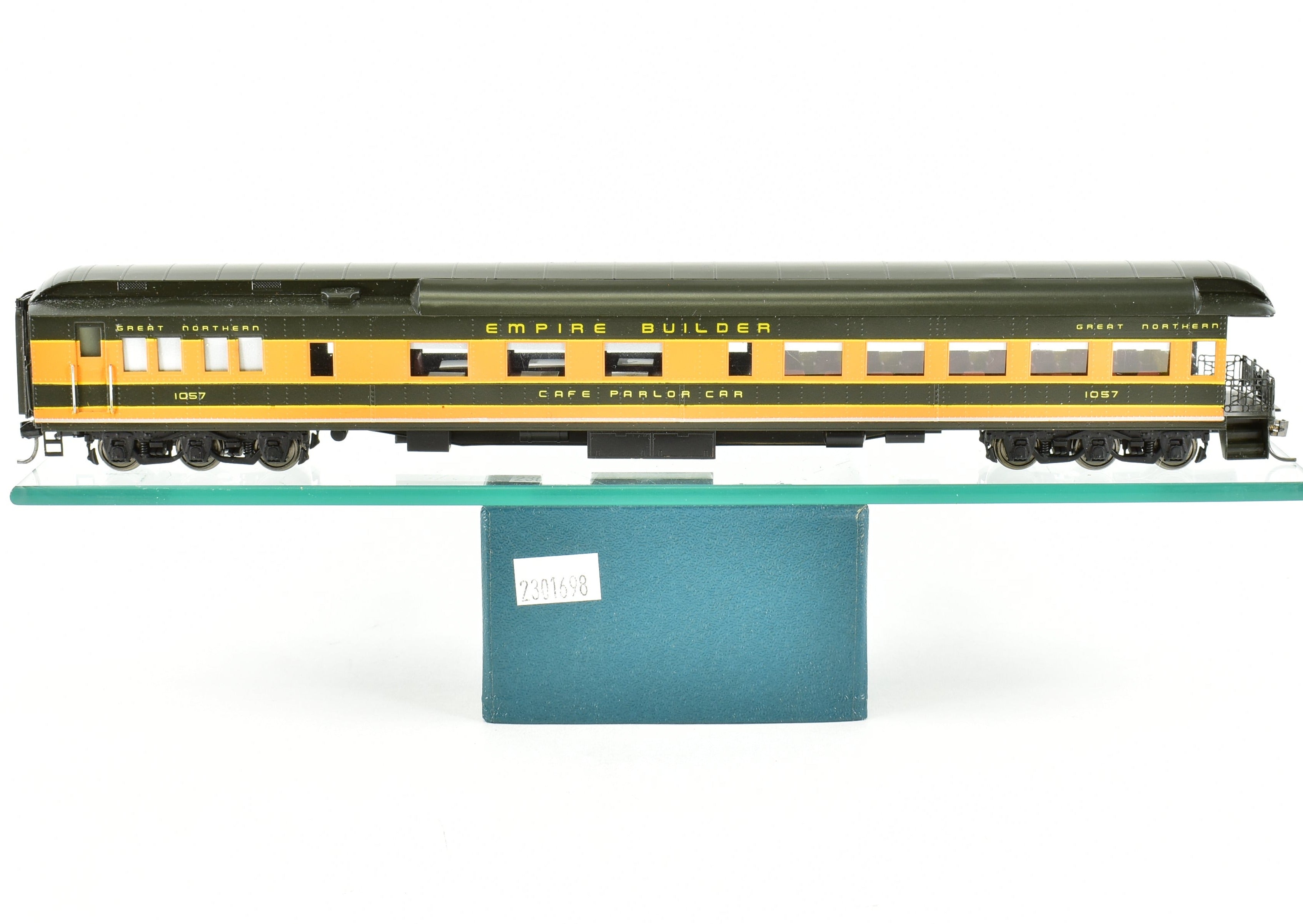 HO Scale Custom - Painted Brass Lambert Great Northern Cafe Lounge Observation Model with Interior Details
