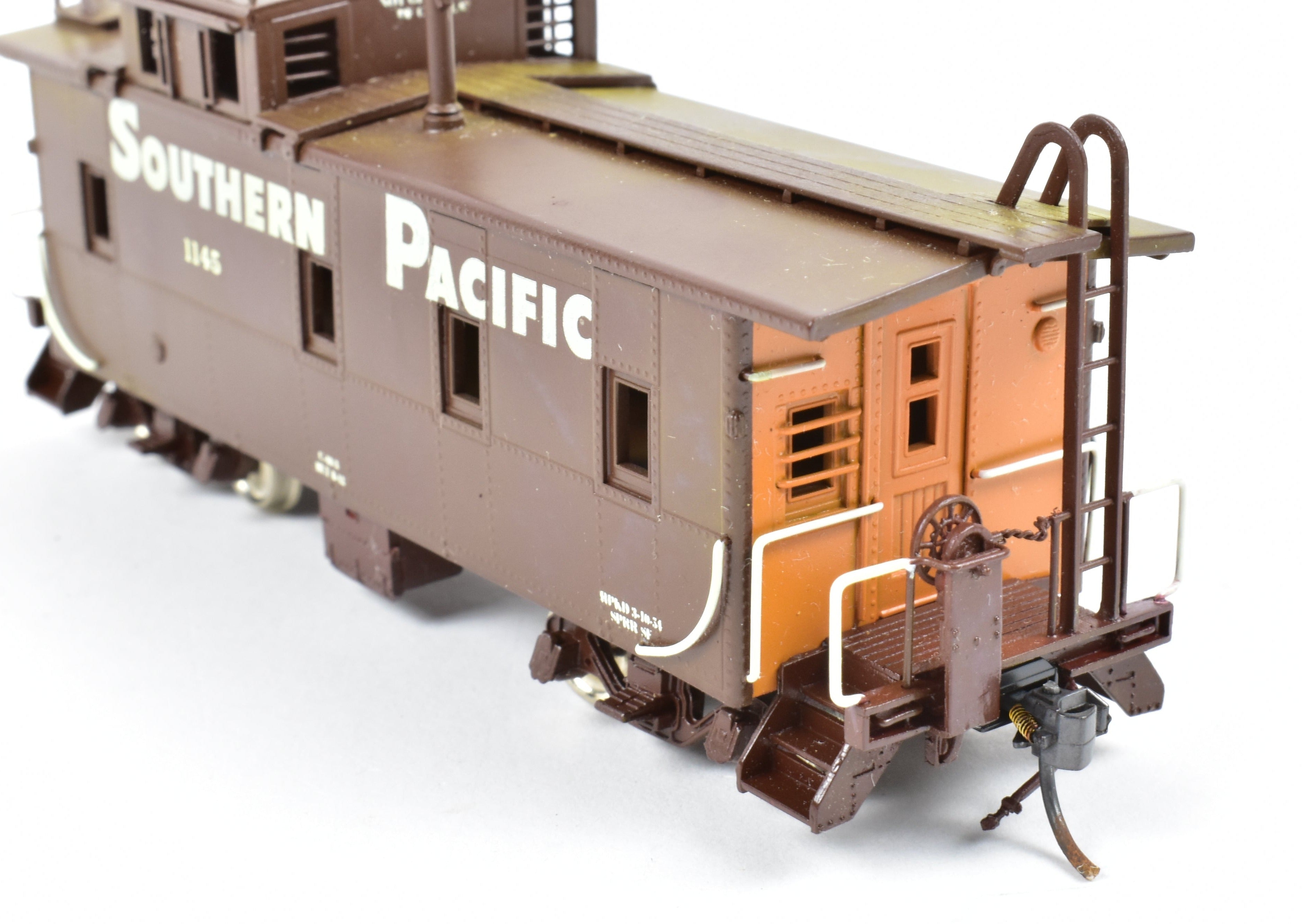 HO Scale Brass Pacific Fast Mail (PFM) SKI SP - Southern Pacific Modern Era C - 40 - 3 Steel Caboose Model Factory Painted with Road Number 1145