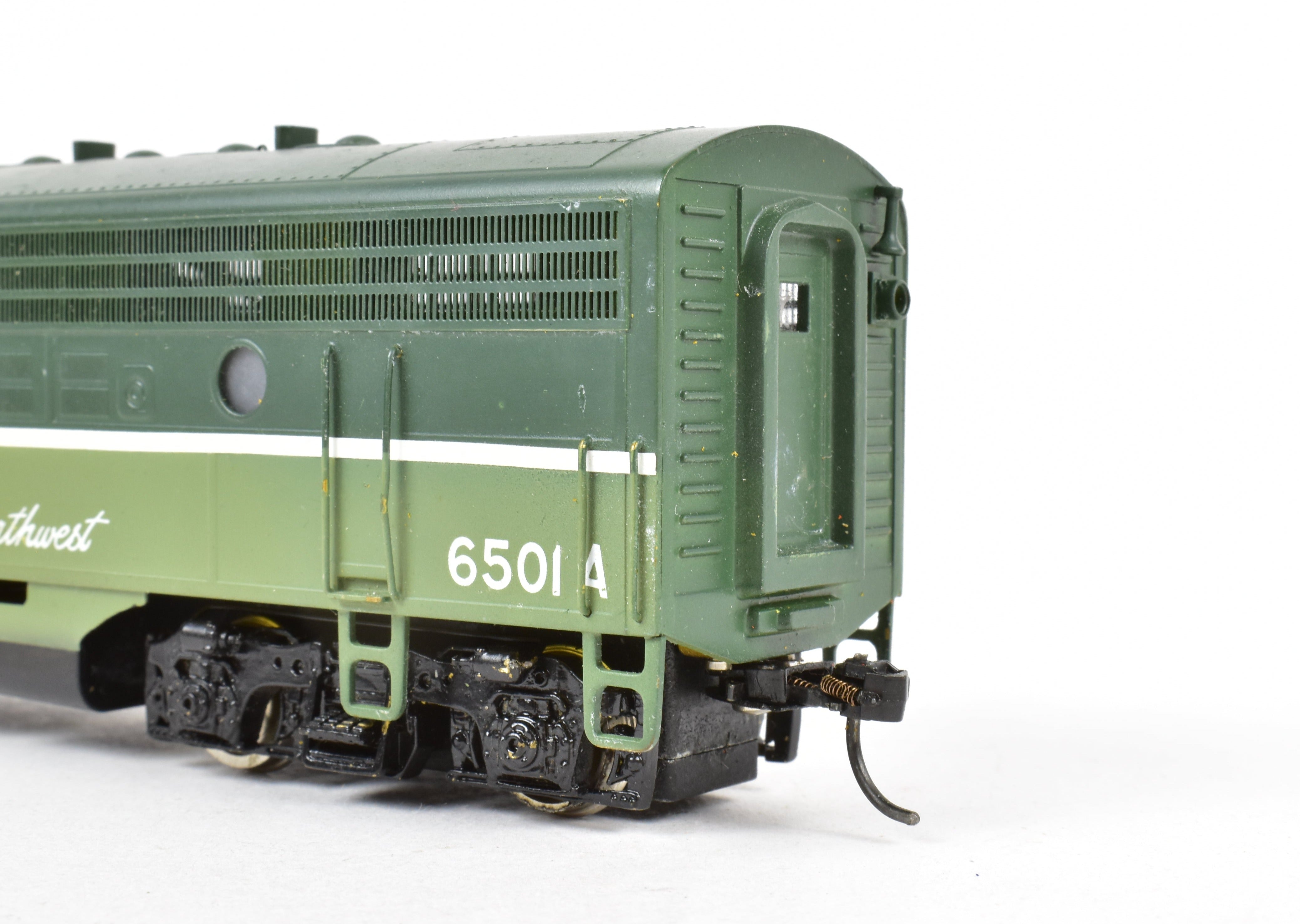 HO Scale Brass Model of Oriental Limited Northern Pacific EMD F7A Phase I Locomotive with Dynamic Brake, CP No. 6501A