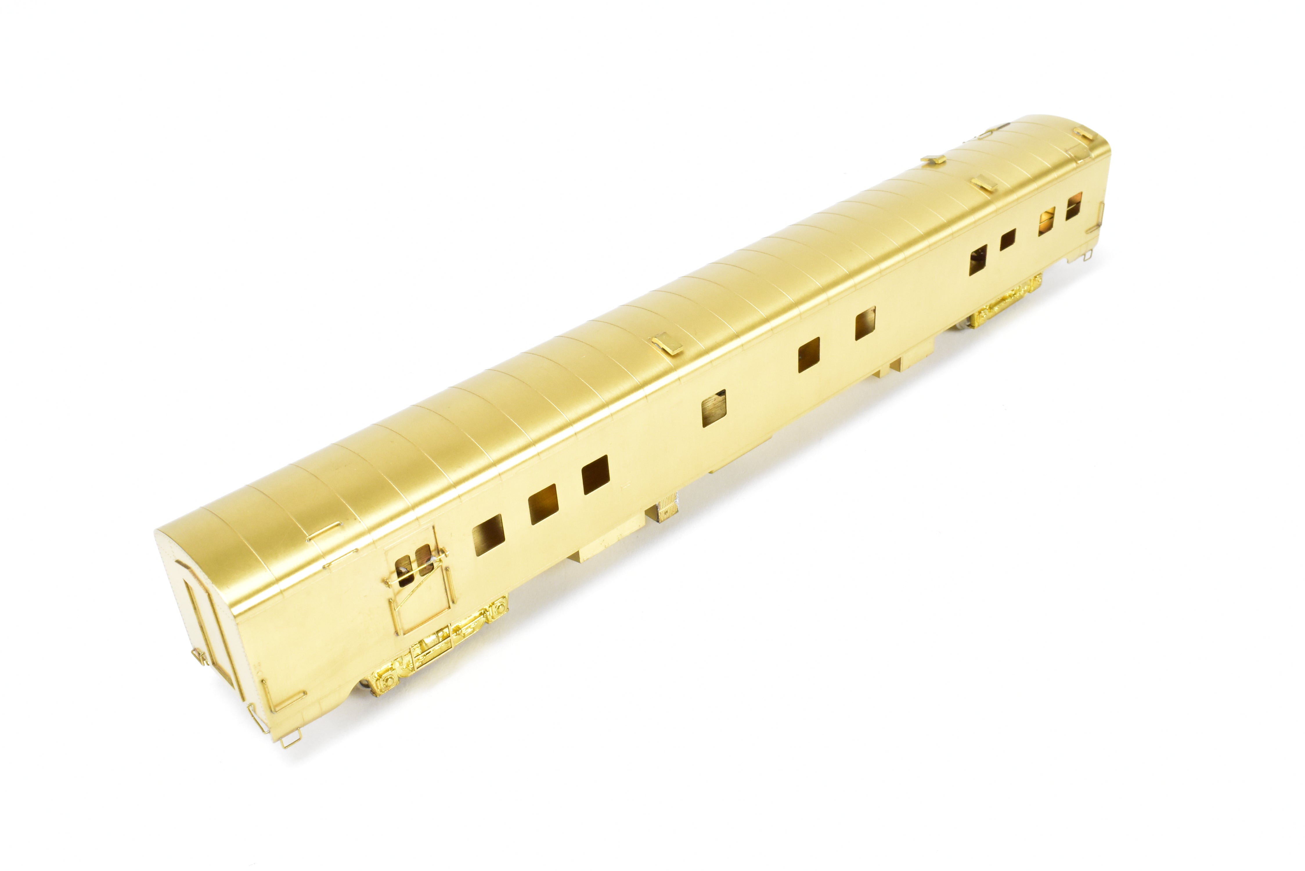 HO Scale Brass Oriental Limited NP - Northern Pacific North Coast Limited Mail - Dormitory Car #425 without Skirts (Model Train Car)