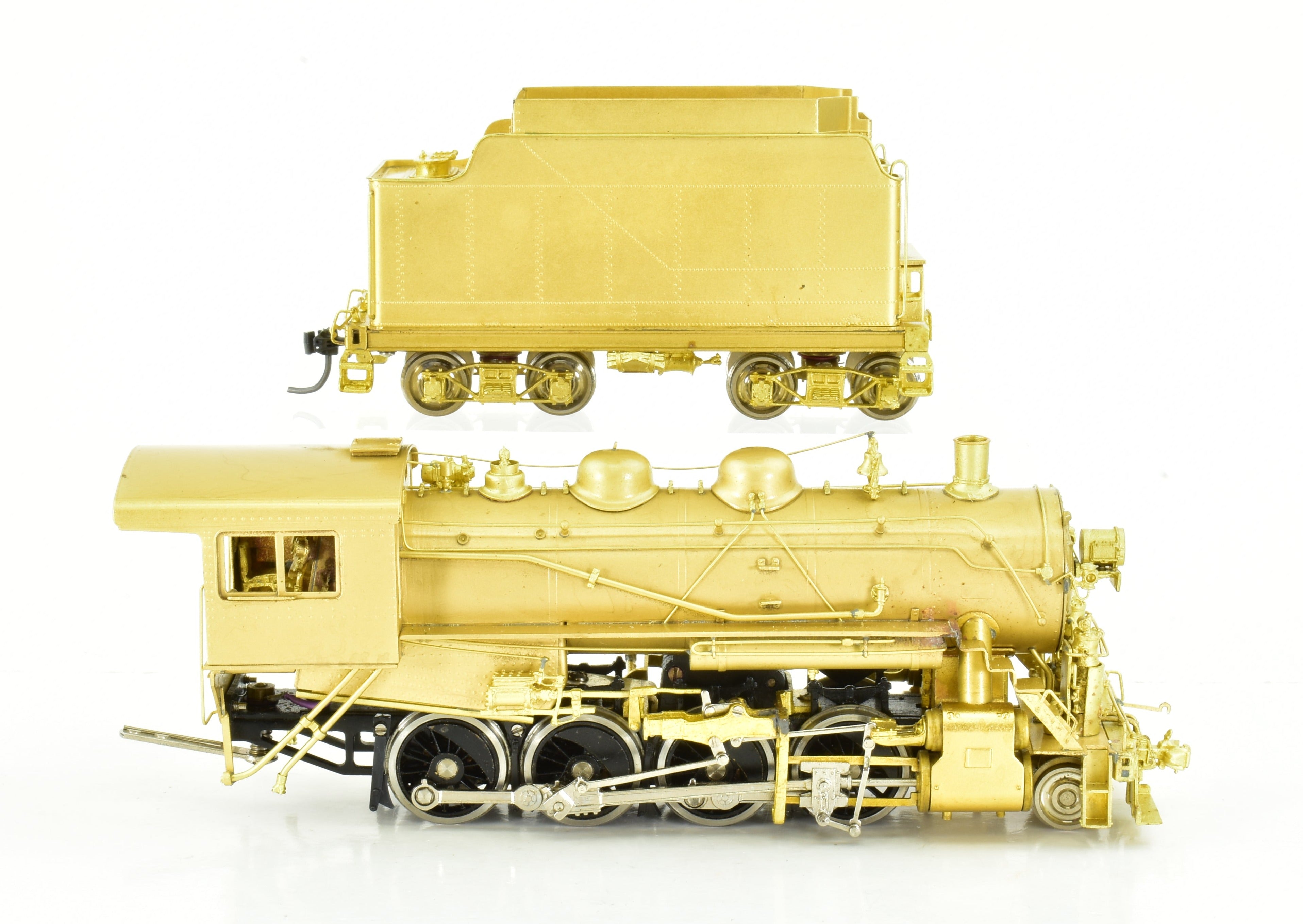 HO Scale Brass NPP NYO&W Class W-2 2-8-0 with Front-Mounted Air Pumps