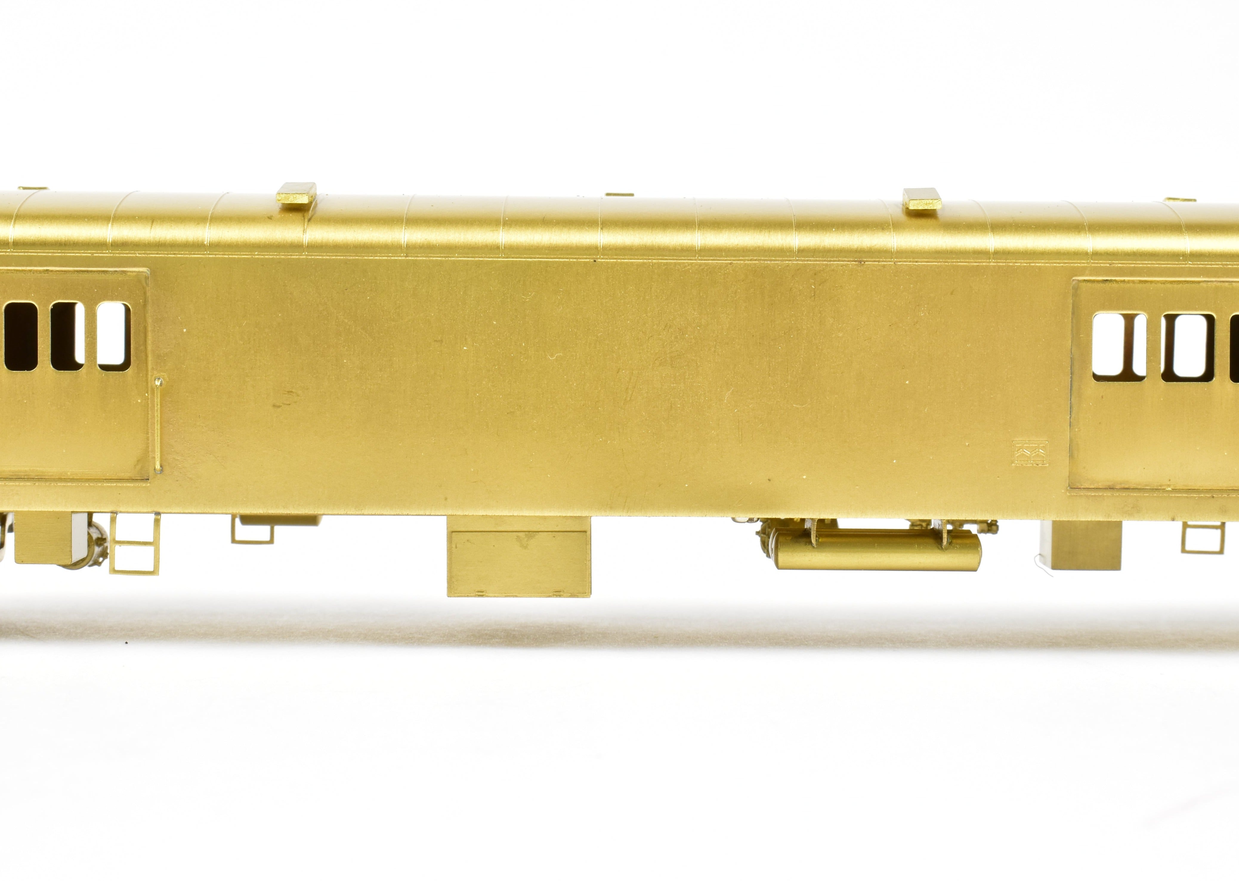 HO Brass Oriental Limited NP North Coast Water Baggage Car, No Skirts, Excellent Cond