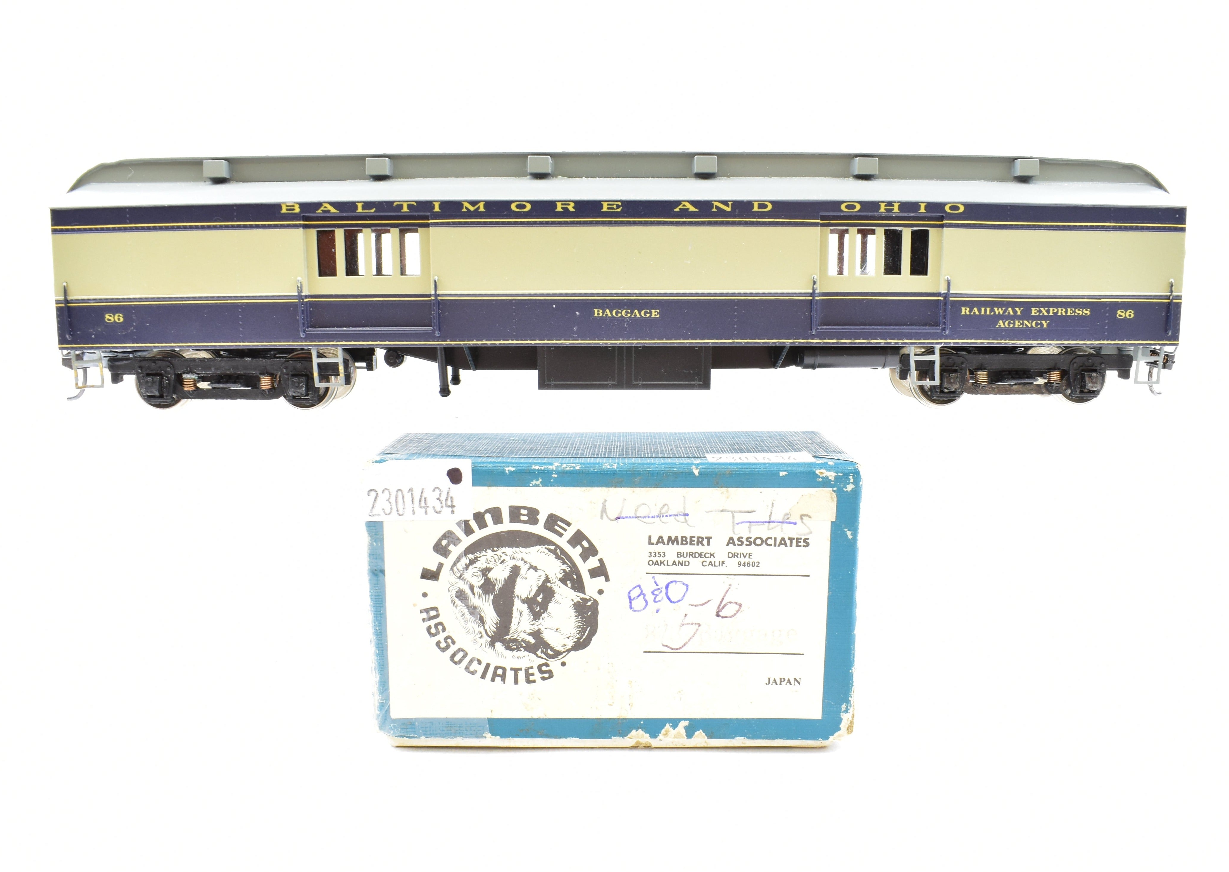 HO Scale Brass Lambert B&O (Baltimore & Ohio) Heavyweight 60-Foot Baggage Car with Custom Painting and Central Valley Trucks