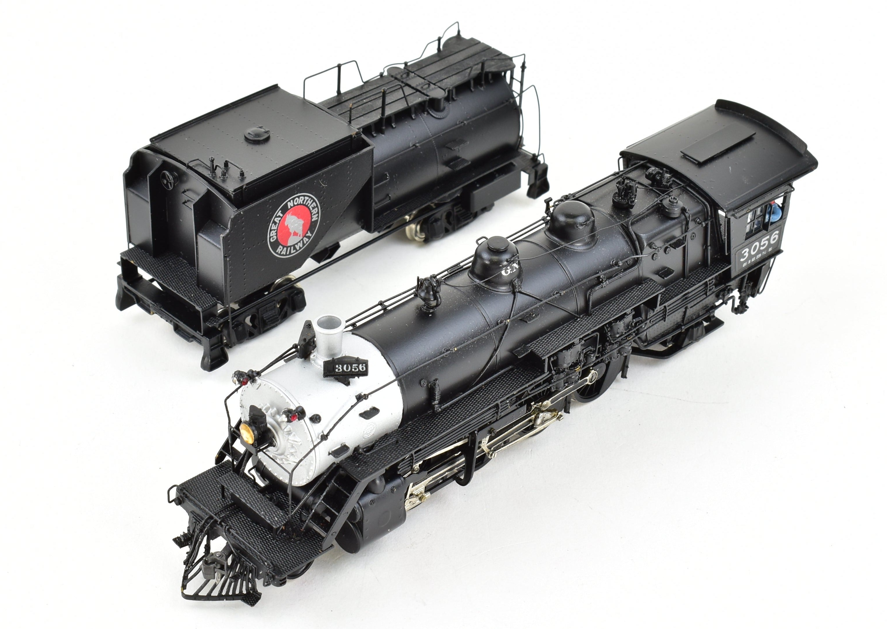 HO Scale Brass Great Northern 2-8-2 Class O-1 Pro-Painted Sunset Model