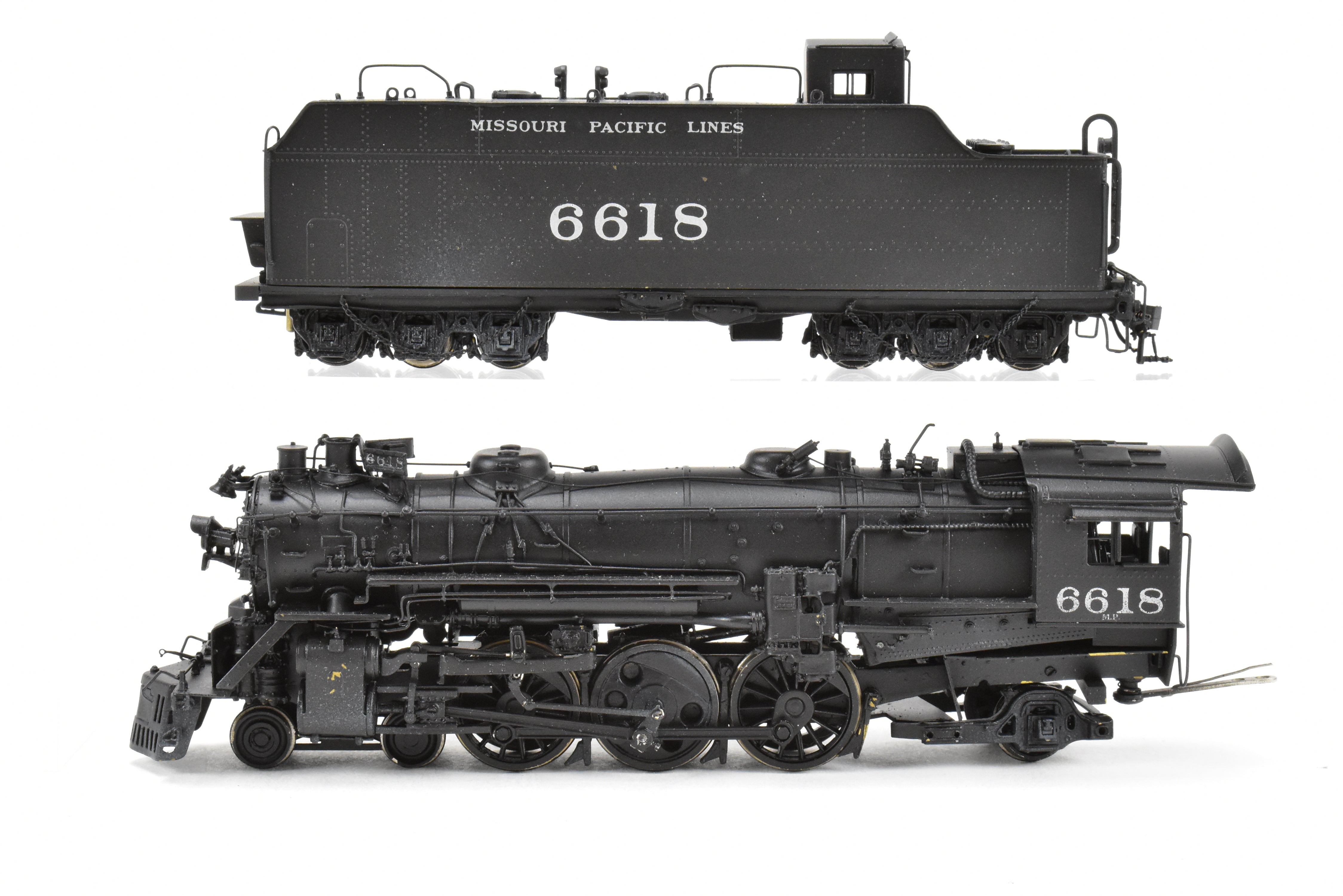 Custom Painted HO Brass PFM Samhongsa Missouri Pacific 4-6-2 P-73 No. 6618
