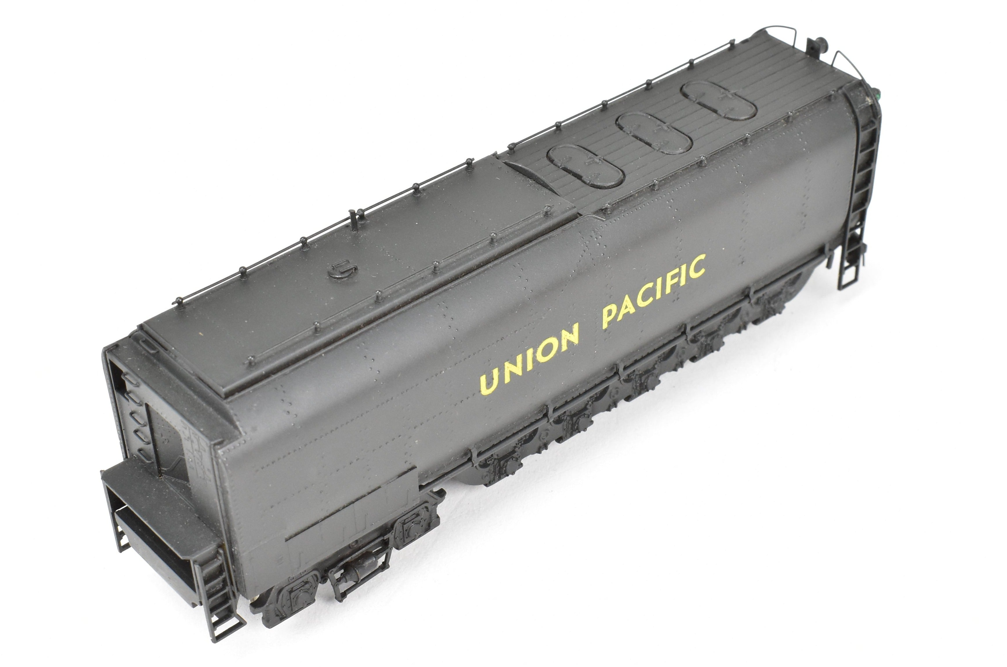 Custom Painted HO Brass Max Gray UP Union Pacific 4-8-4 FEF-3 Northern No. 839