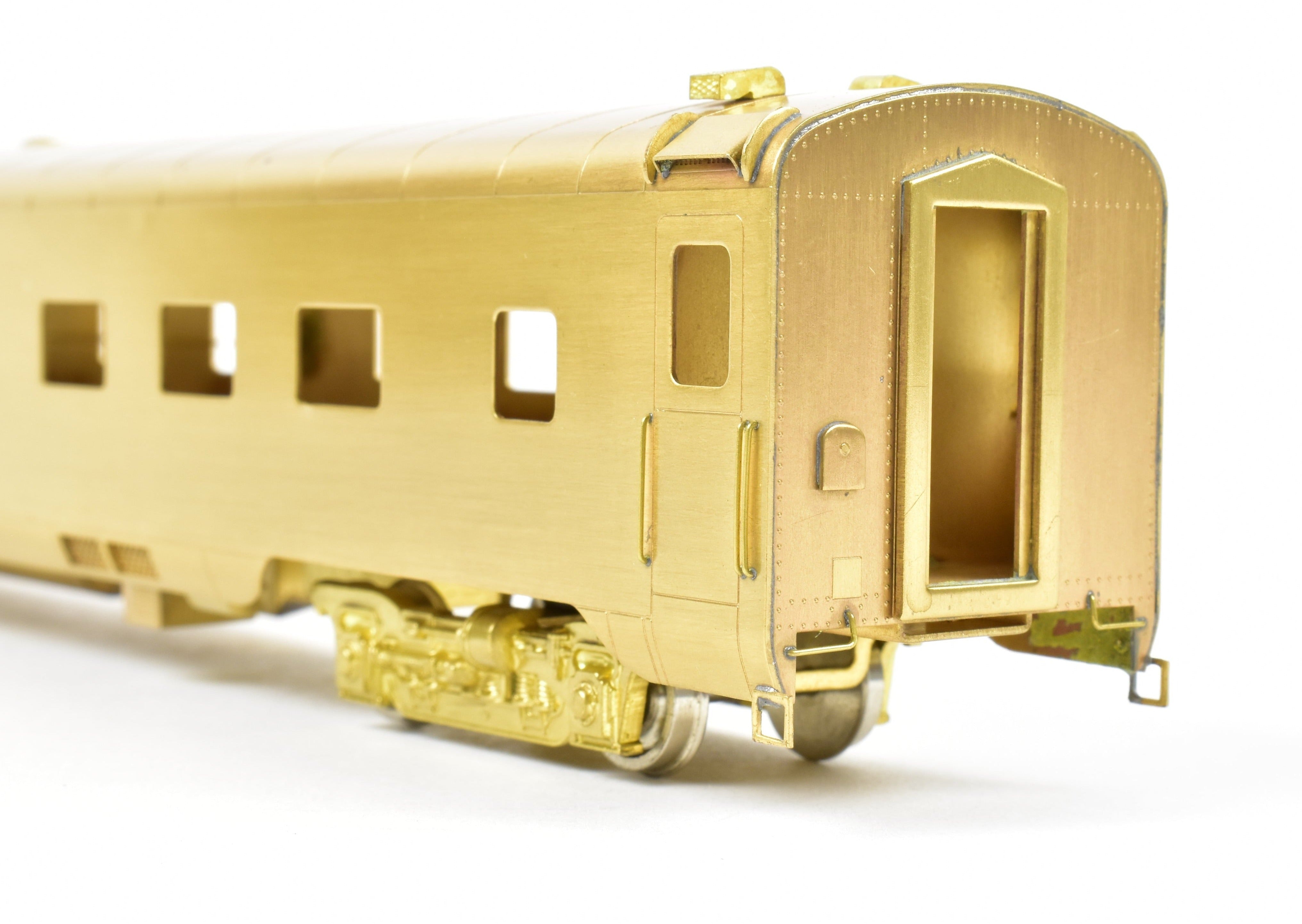 HO Scale Brass Model Train - Oriental Limited NP - Northern Pacific North Coast Limited Sleeper Car #350 with Skirts