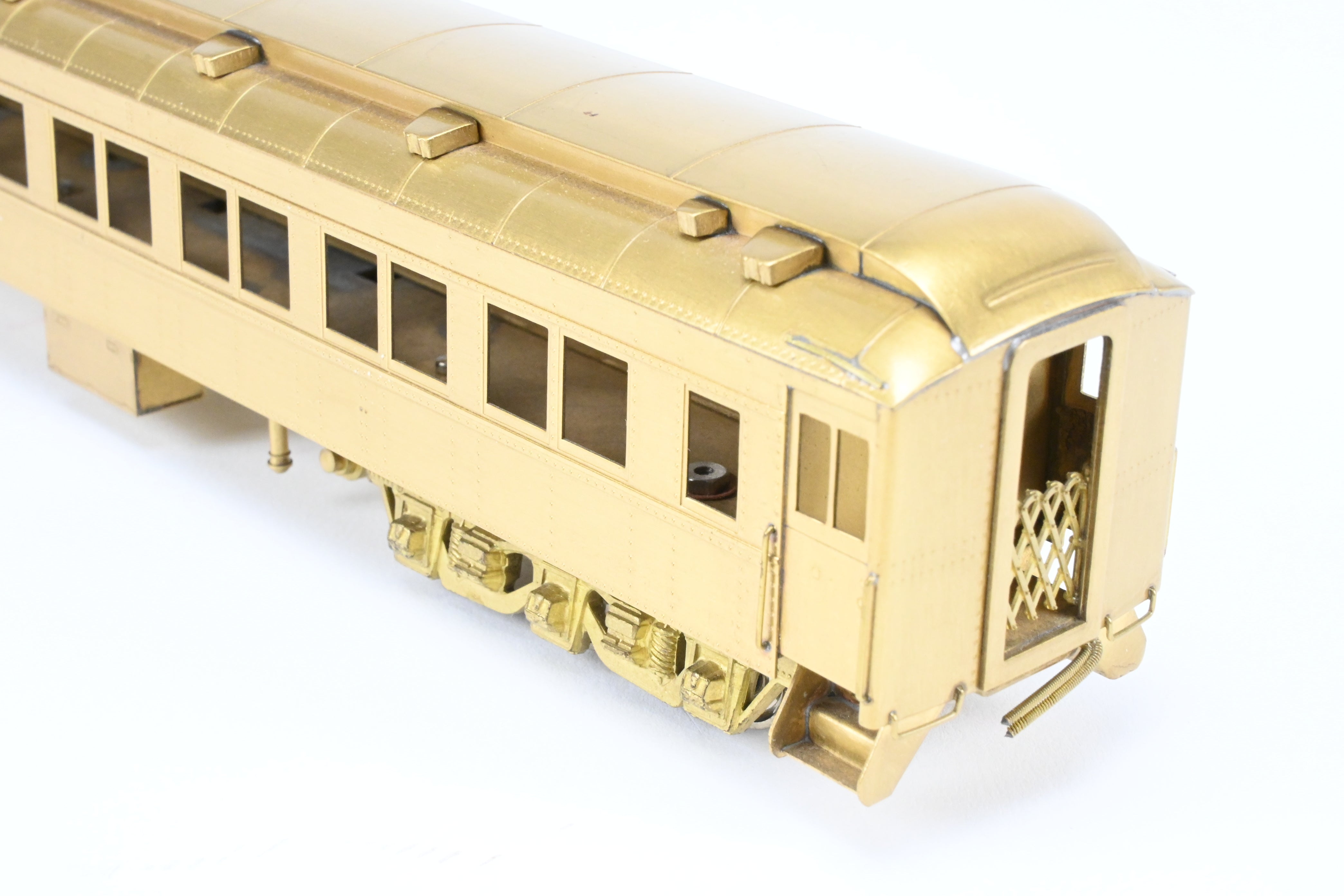 HO Brass Soho 6 - Compartment 3 - Drawing Room Pullman Model from 1979 (Wrong Box)