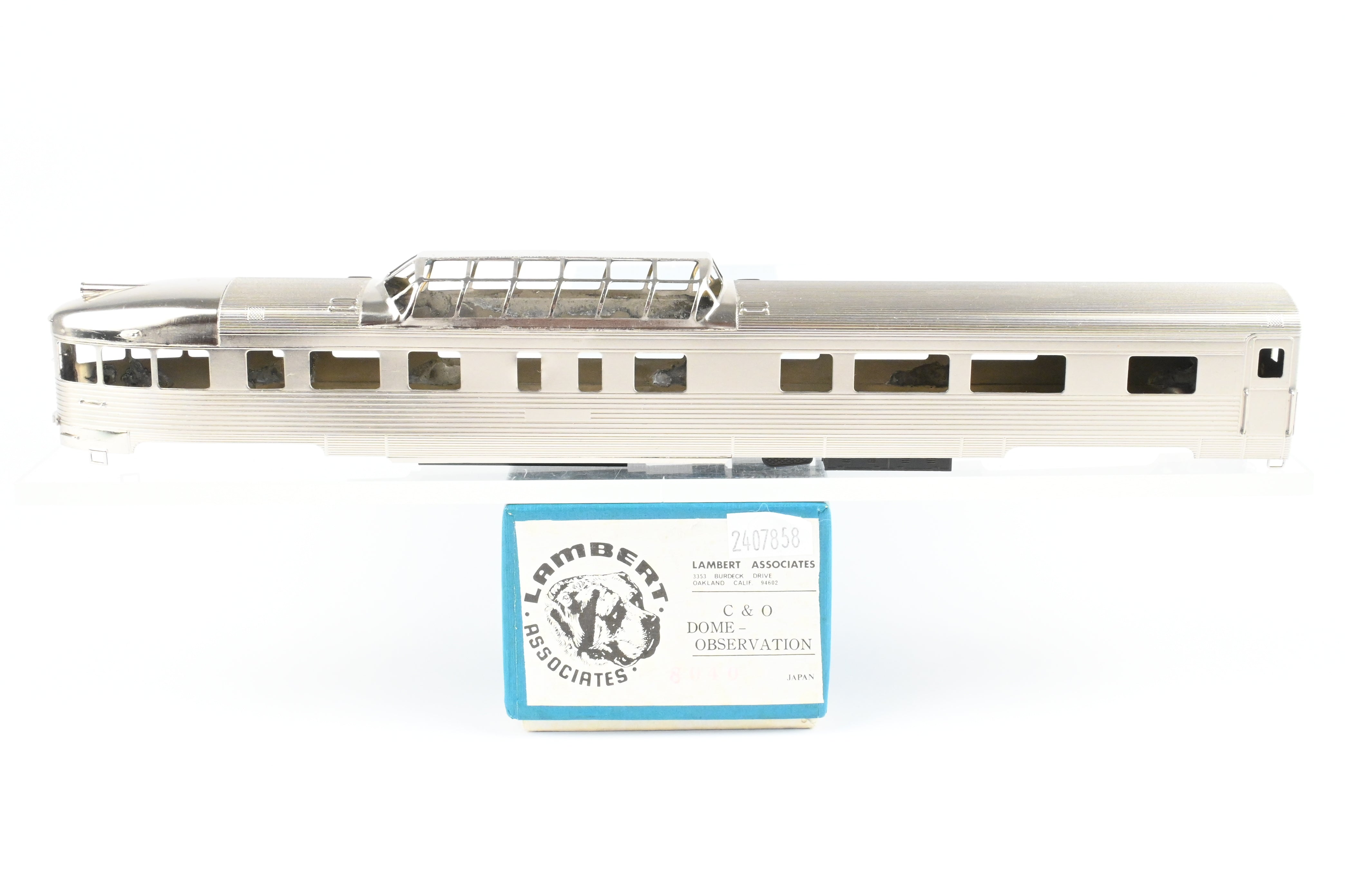High - Quality HO Scale Brass Lambert Chesapeake and Ohio (C&O) Budd Dome Observation Model Train Car