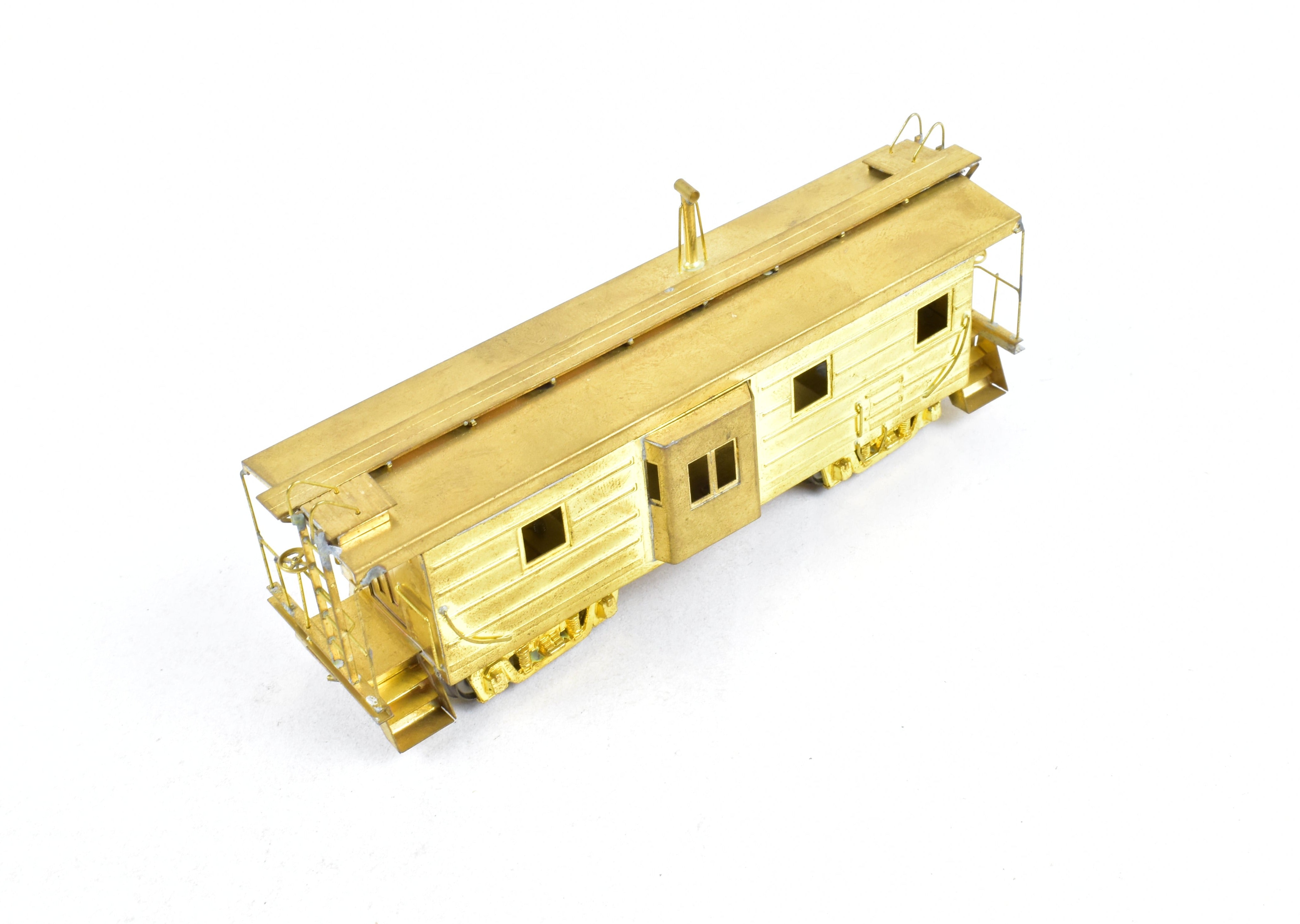 HO Scale Brass Nickel Plate Products (NPP) Milwaukee Road Bay Window Caboose Model