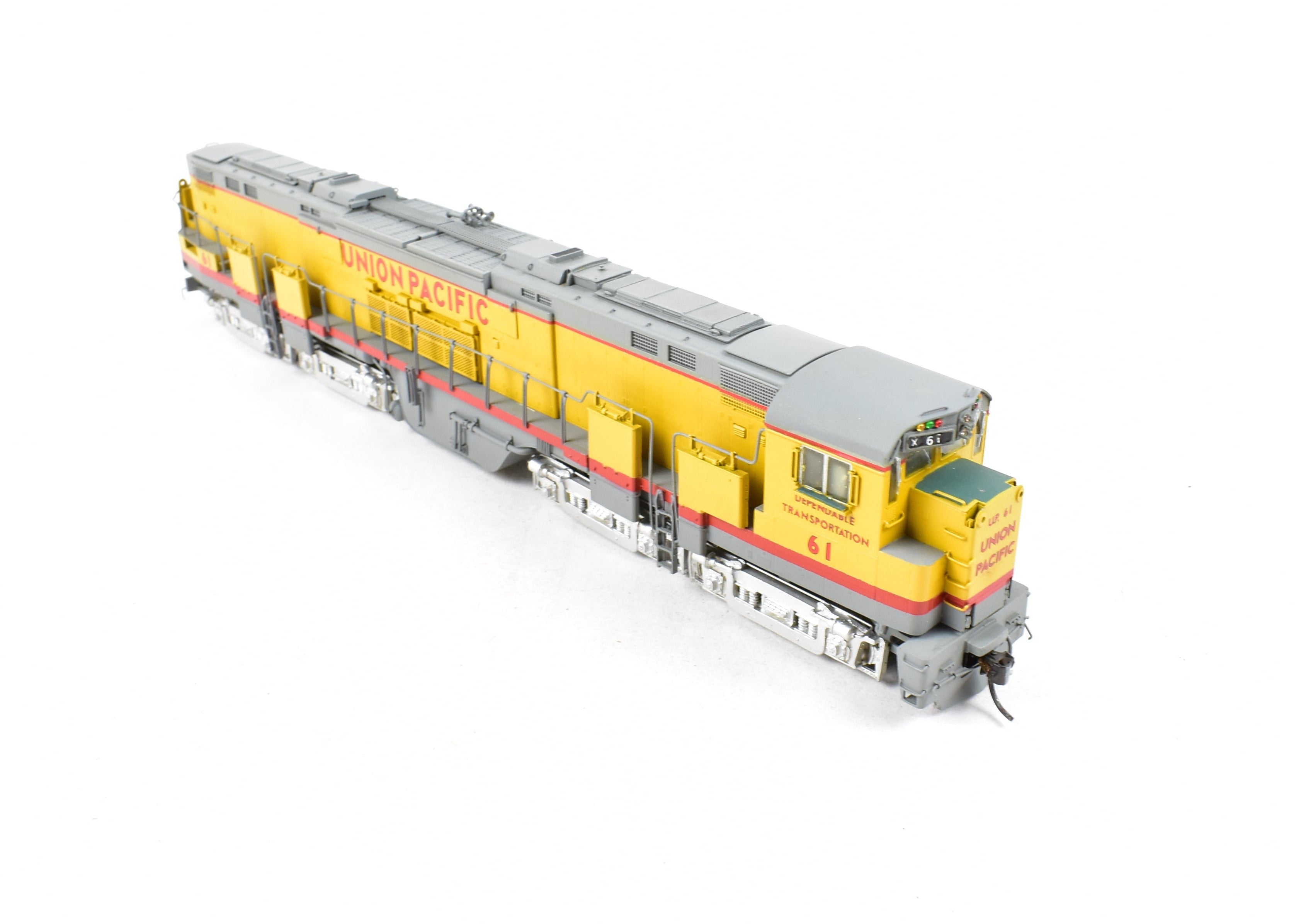 High - Quality HO Scale Brass Oriental Limited Union Pacific Alco C855 A/B/A Set with Custom Painting and Excellent Condition