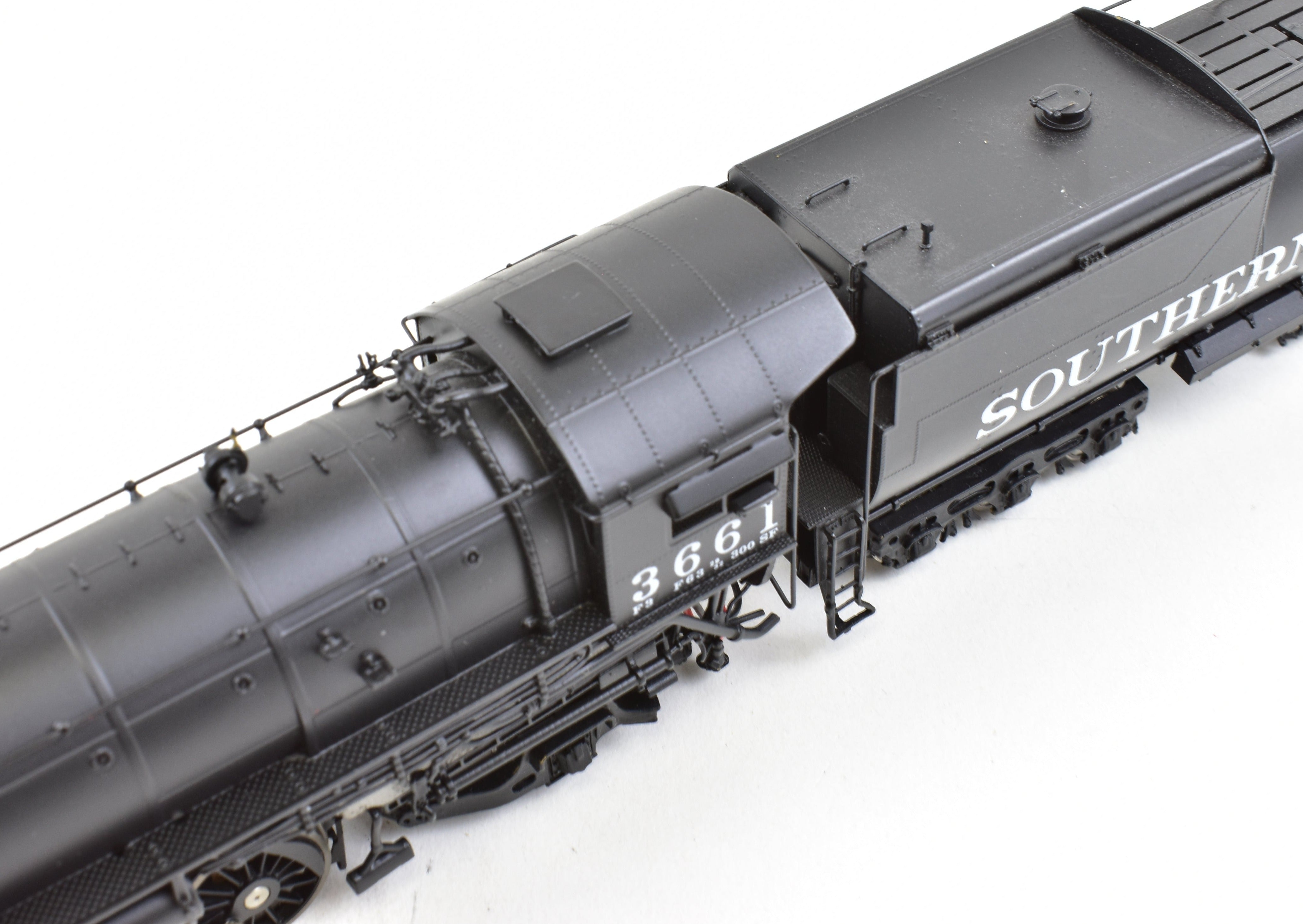 HO Scale Brass Model Train - Sunset Models Southern Pacific F - 3 2 - 10 - 2 Factory Painted Locomotive No. 3661