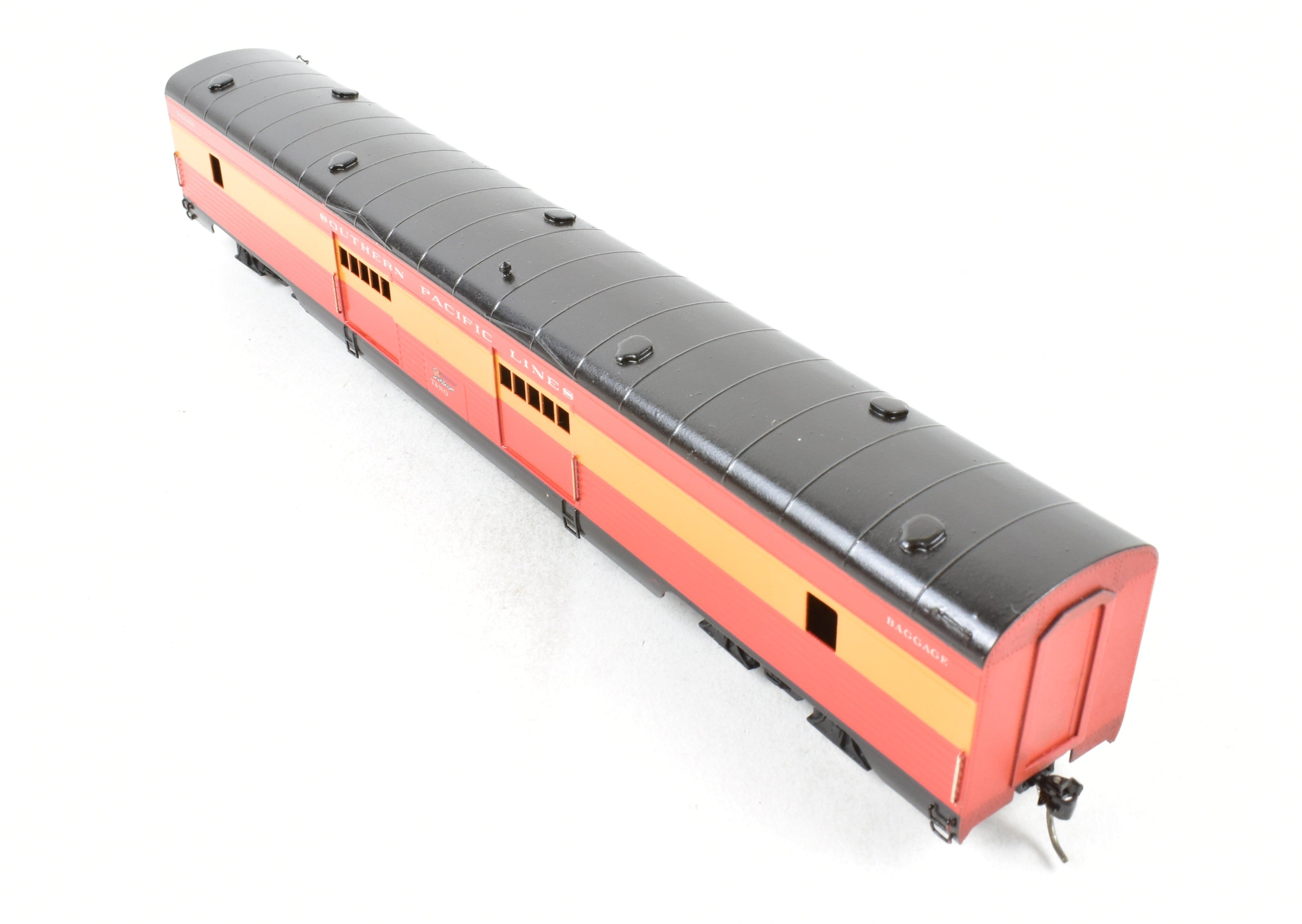 HO Scale Brass Soho T&NO - Texas & New Orleans Sunbeam Baggage Car with Corrugated Sides and Custom Painting