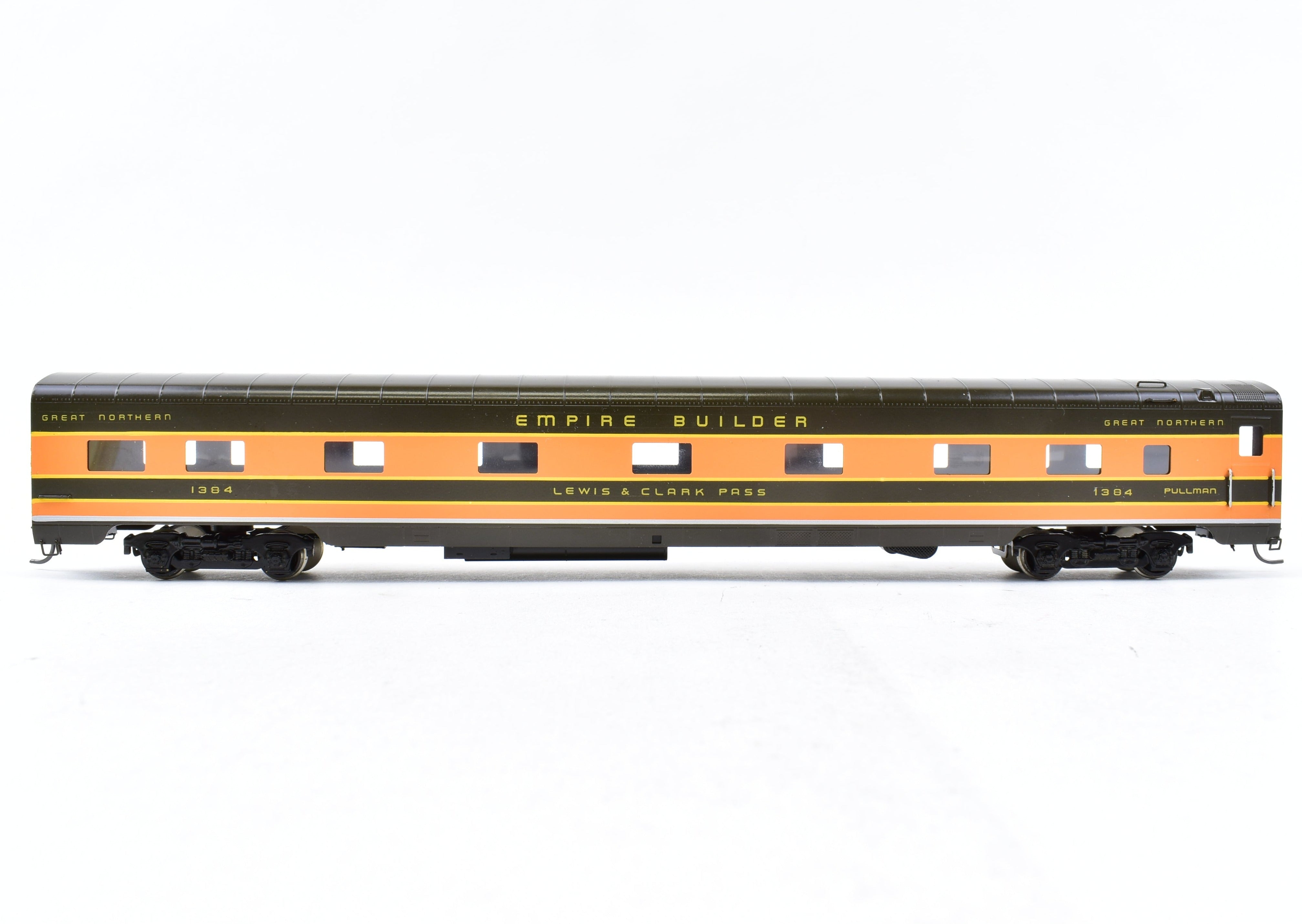 HO Brass Oriental GN - Pro-Painted Great Northern Streamlined Empire Builder Sleeper 1370 - 1384