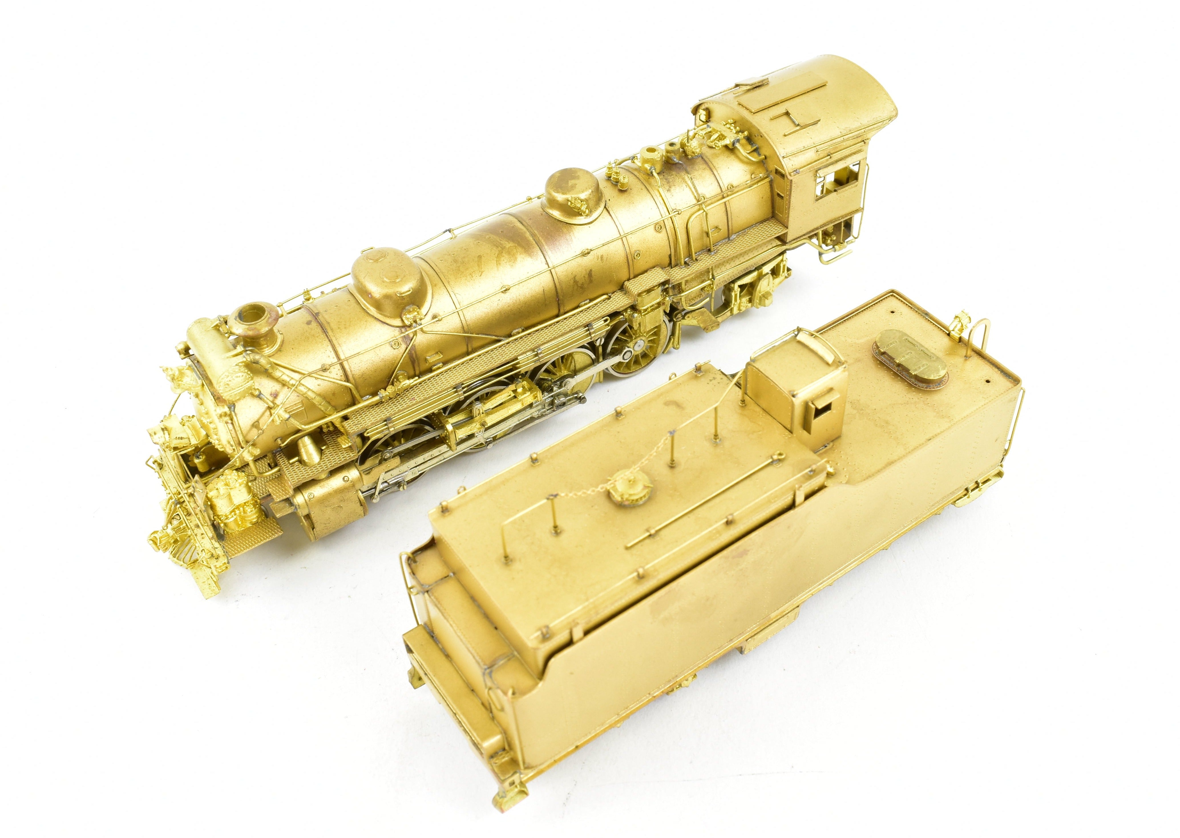 HO Scale Brass Key Imports Texas & Pacific H-2r 2-8-2 Mikado Steam Locomotive Model #800 with Elesco Feedwater Heater