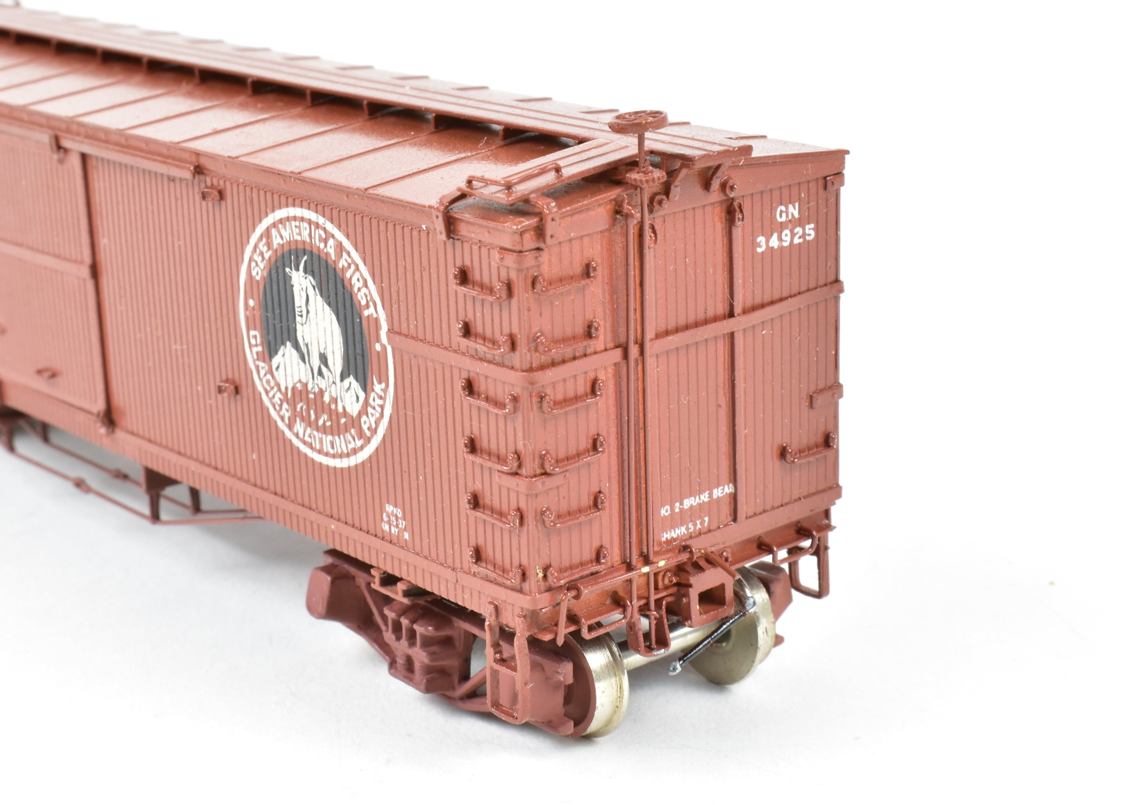 HO Scale Brass Nickel Plated Great Northern 40-Foot Boxcar Model with AB Brake System, Custom Painted Boxcar No. 34925 by Nickel Plate Products