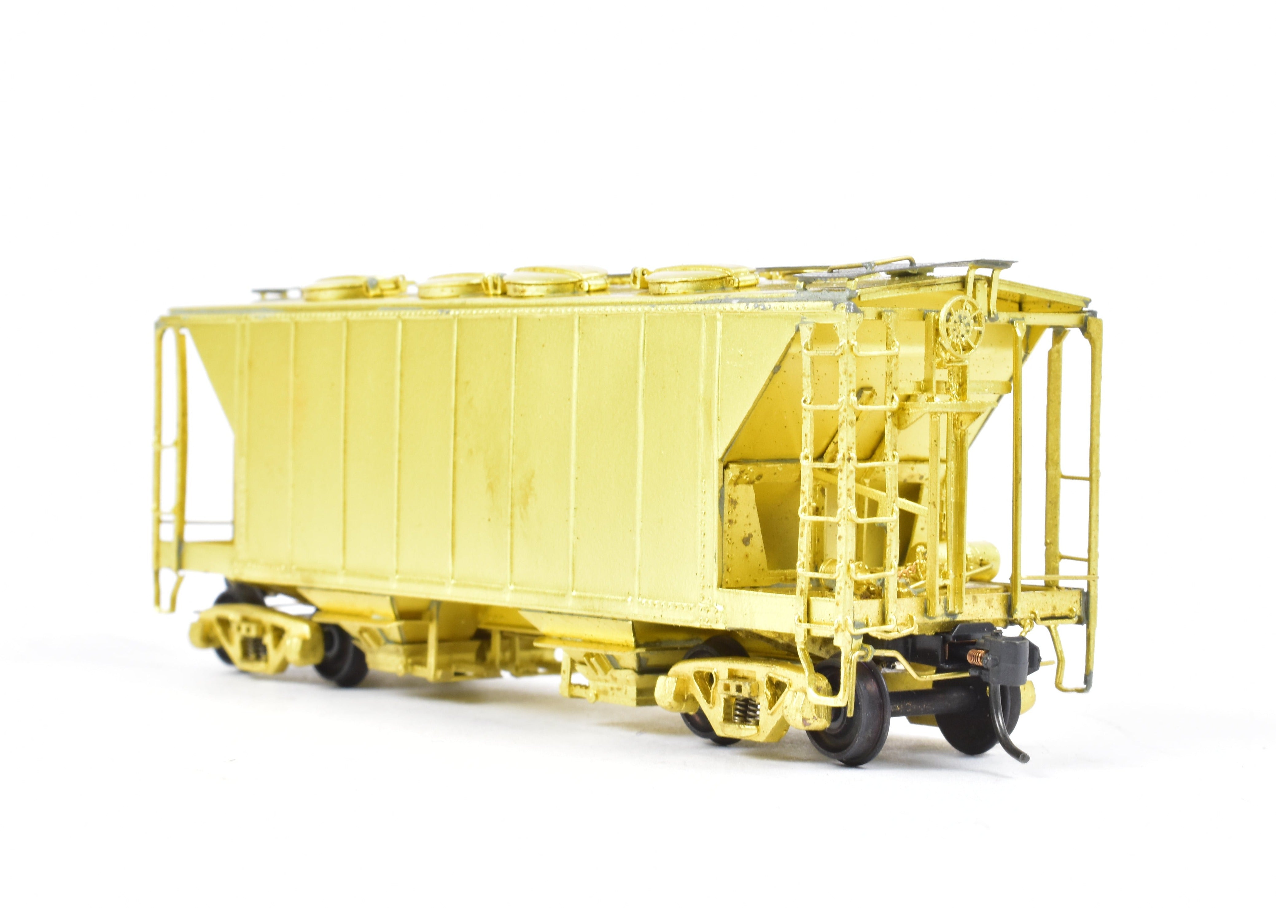Rebuilt HO Brass 34' Covered Hopper with Round Hatches by Pecos River