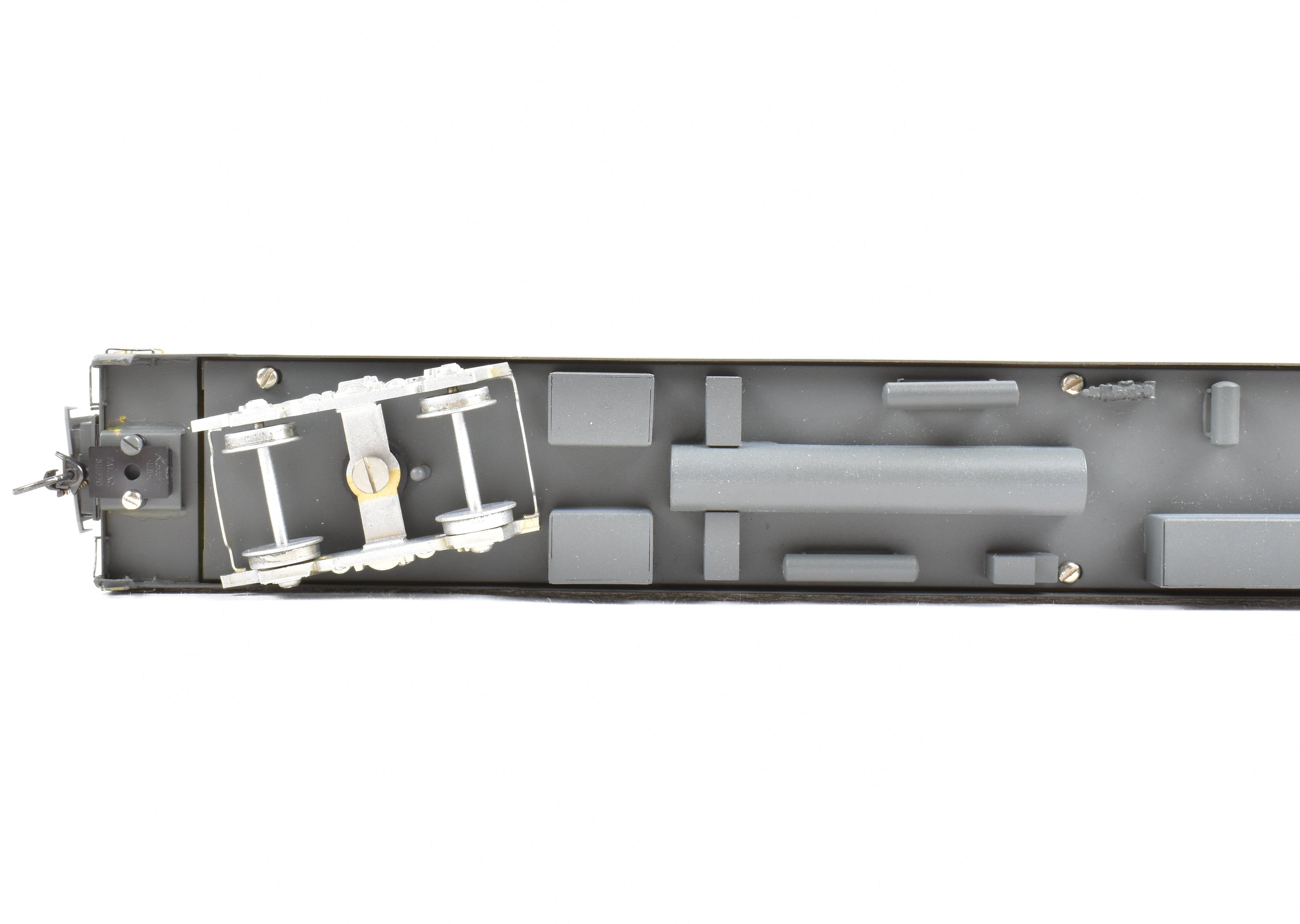 HO Custom Painted Brass Soho Milwaukee Road 16-Duplex-4DB Sleeper 'Minnesota'