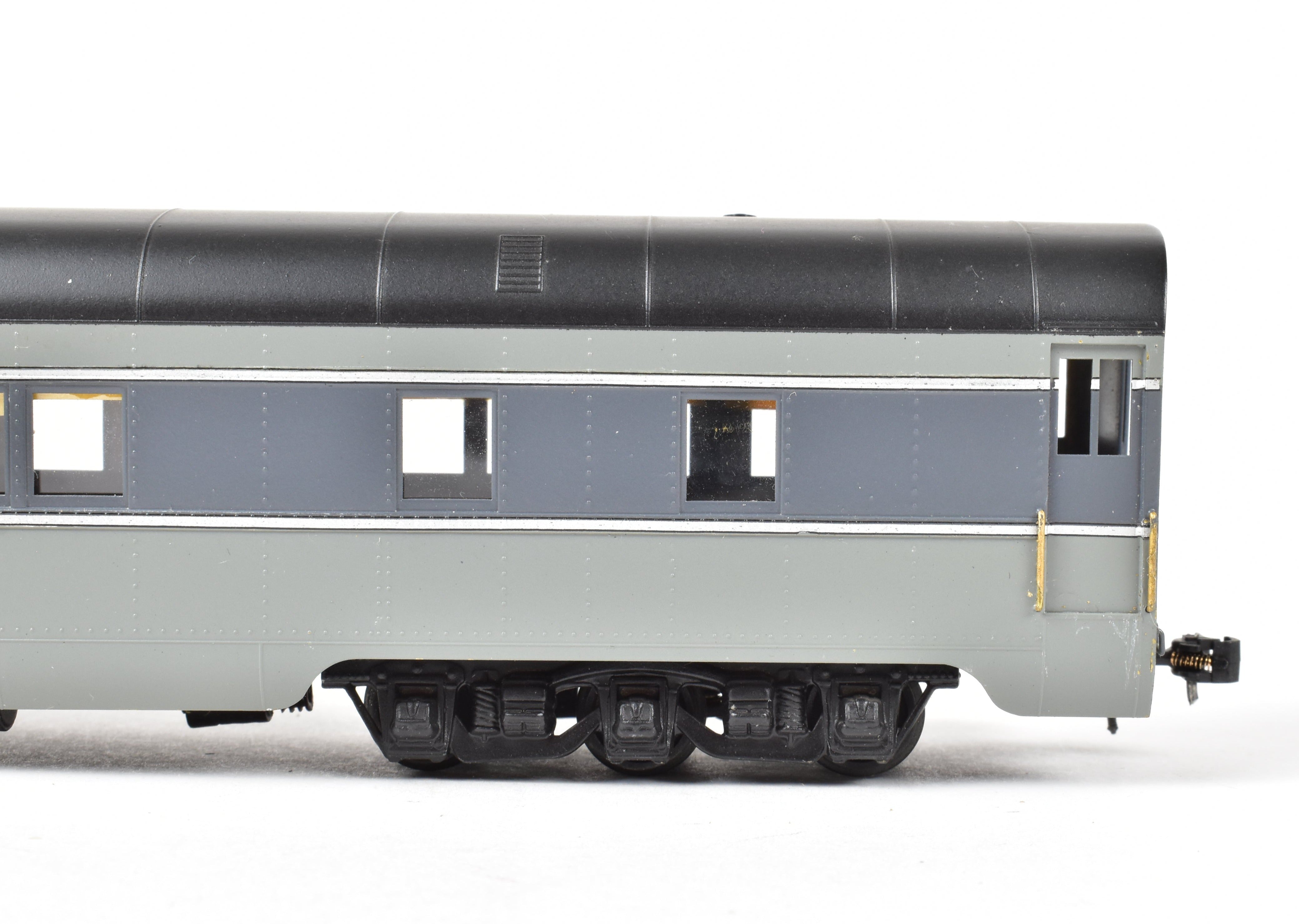 HO Scale Brass Model Train Set - Oriental Limited SP/UP/C&NW UP Union Pacific The Forty Niner 8-Car Set in Two-Tone Gray with Overland Lettering