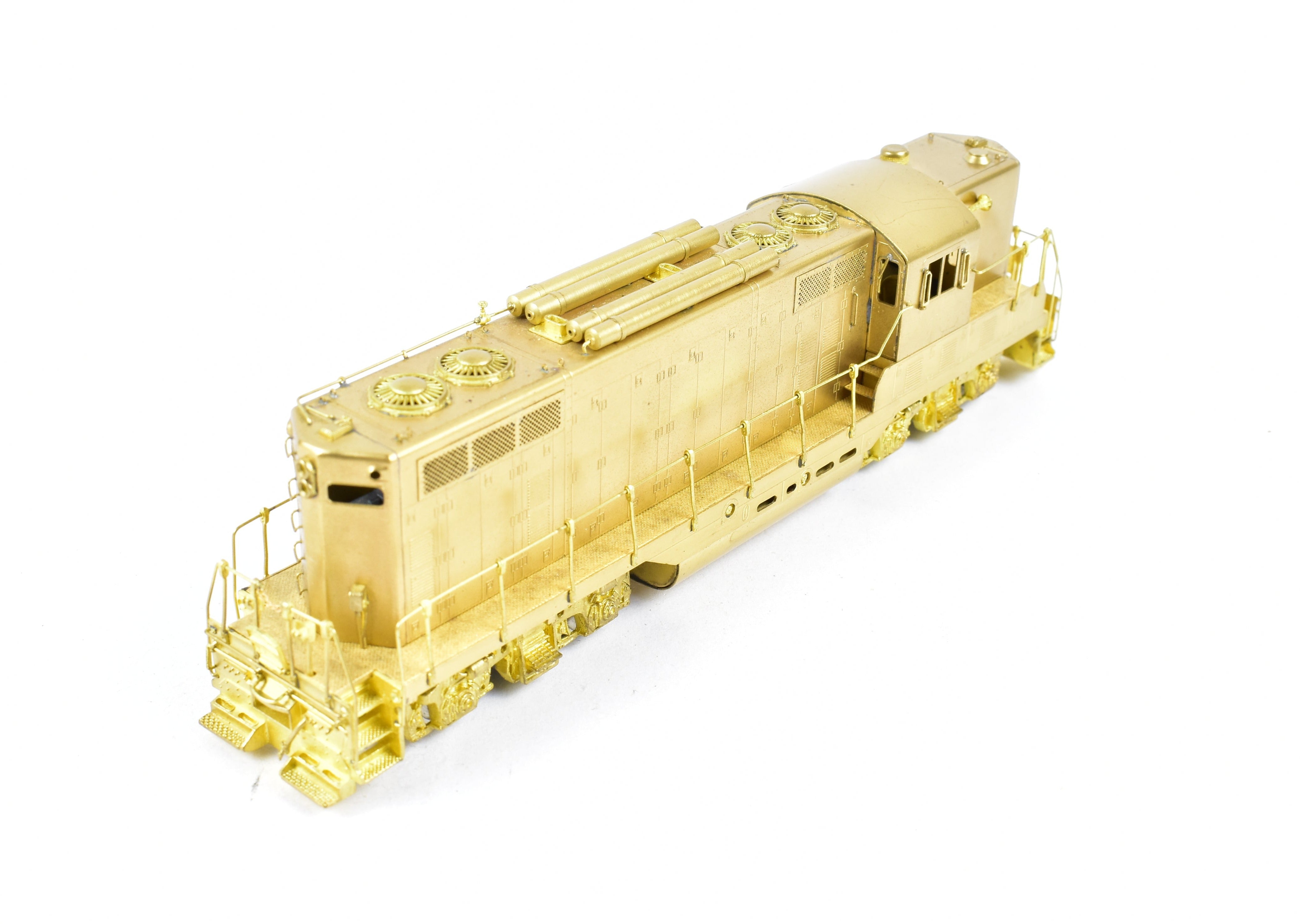HO Brass Oriental Limited EMD GP7 1500 HP Non - Dynamic Passenger Model with Spares
